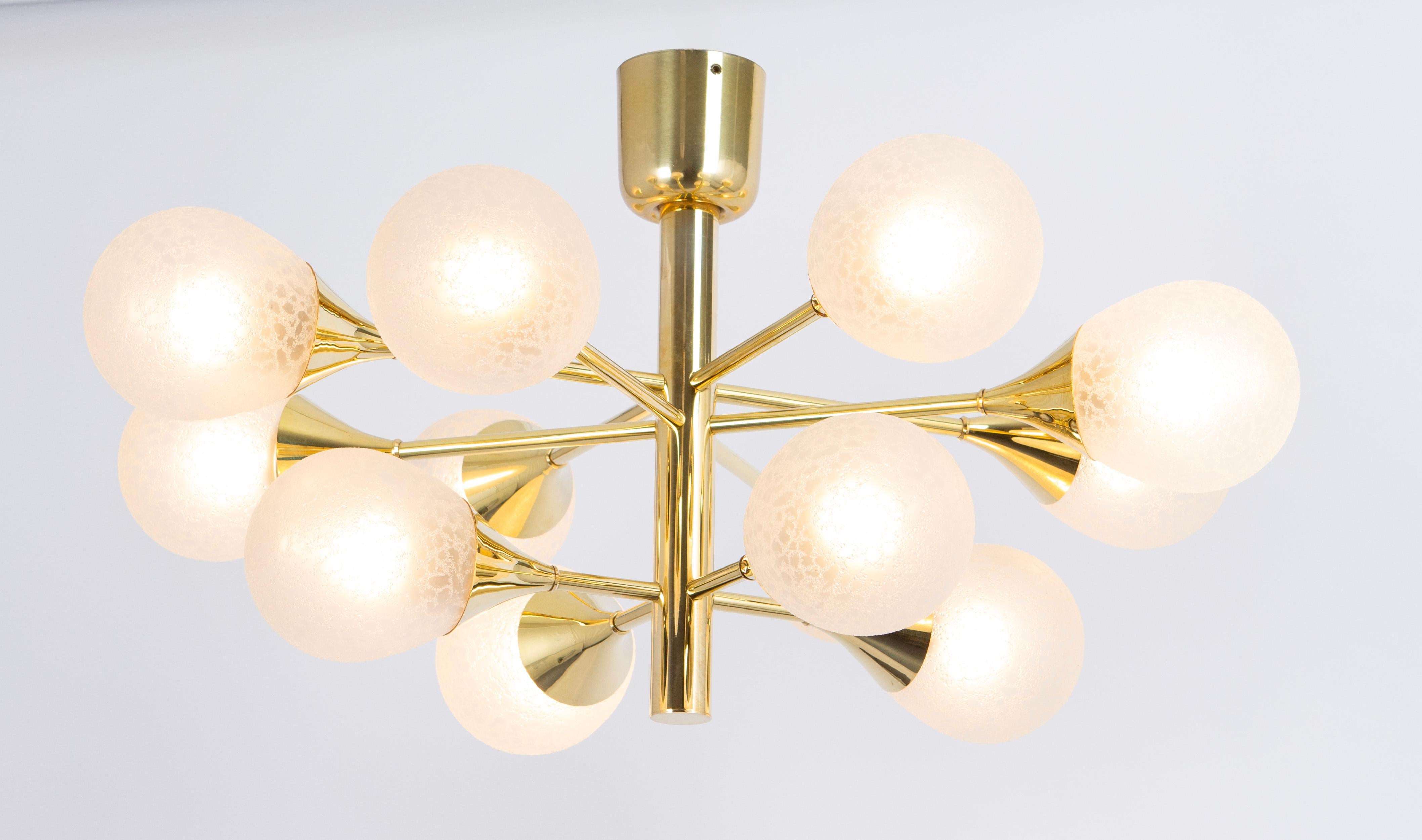 Late 20th Century Large Stunning Kaiser Sputnik Glass Globes Chandelier, Germany, 1970s For Sale