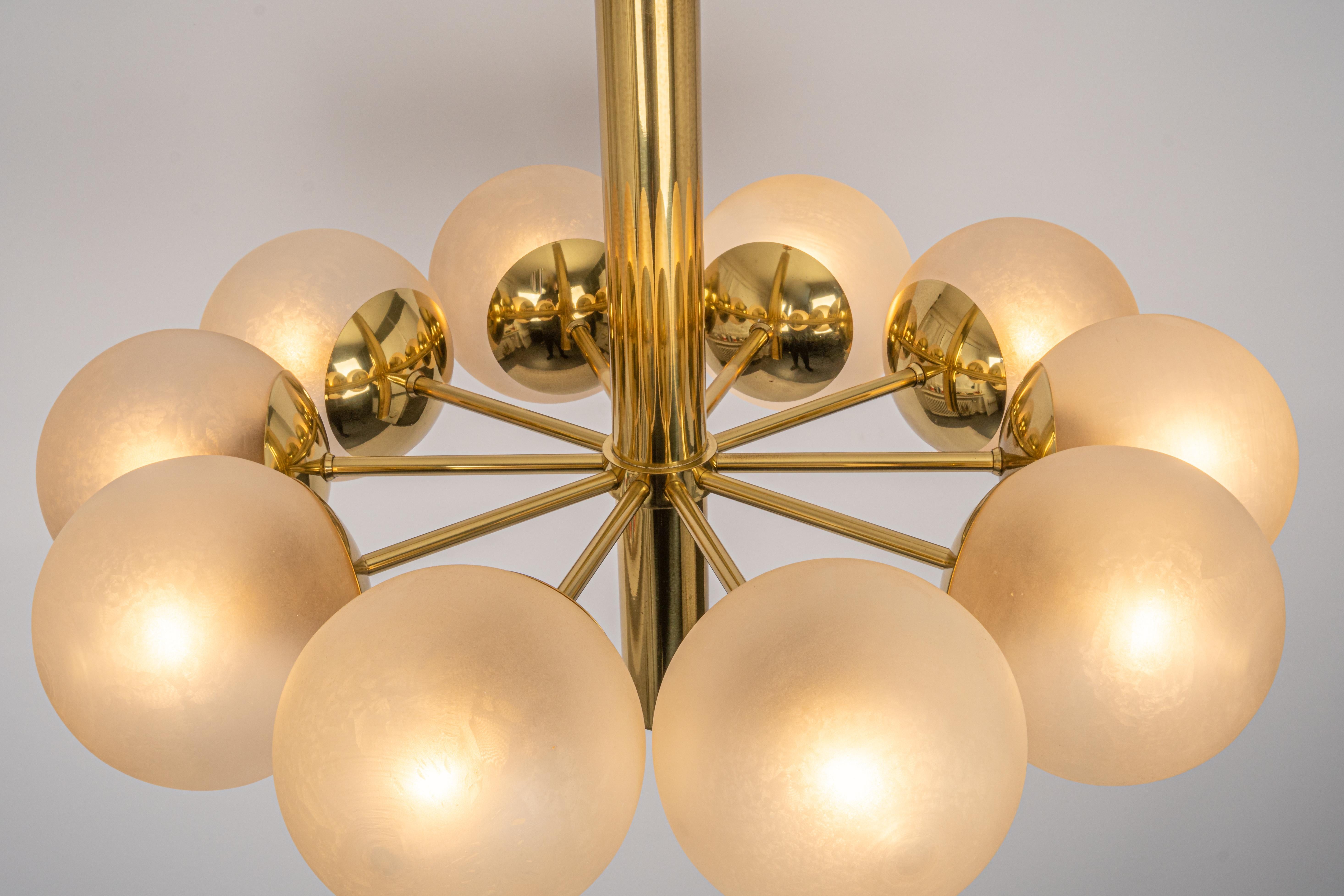 Large Stunning Kaiser Sputnik Glass Globes Chandelier, Germany, 1970s For Sale 1