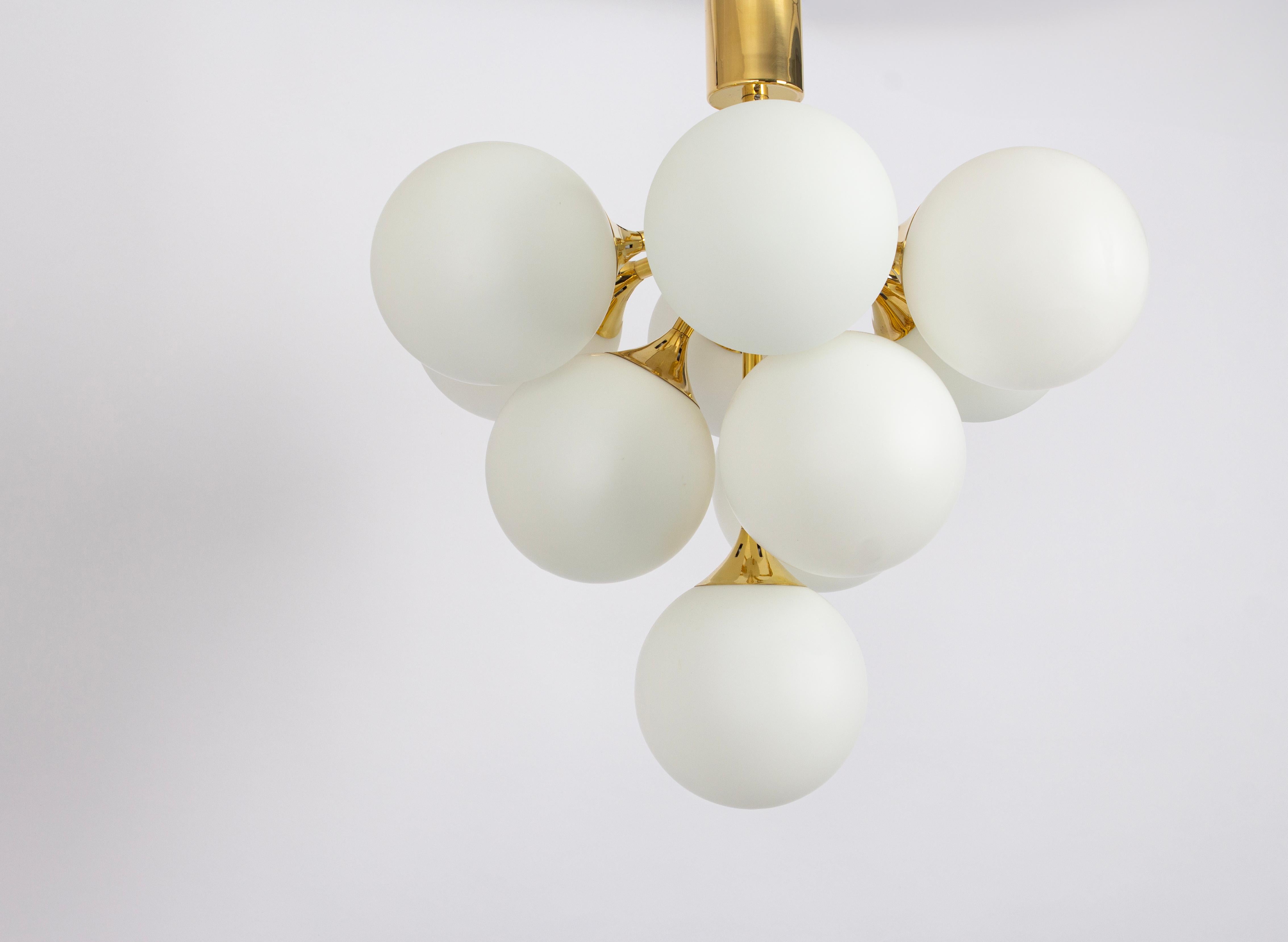 Mid-Century Modern Large Stunning Kaiser Sputnik Opal Glass Globes Chandelier, Germany, 1970s For Sale