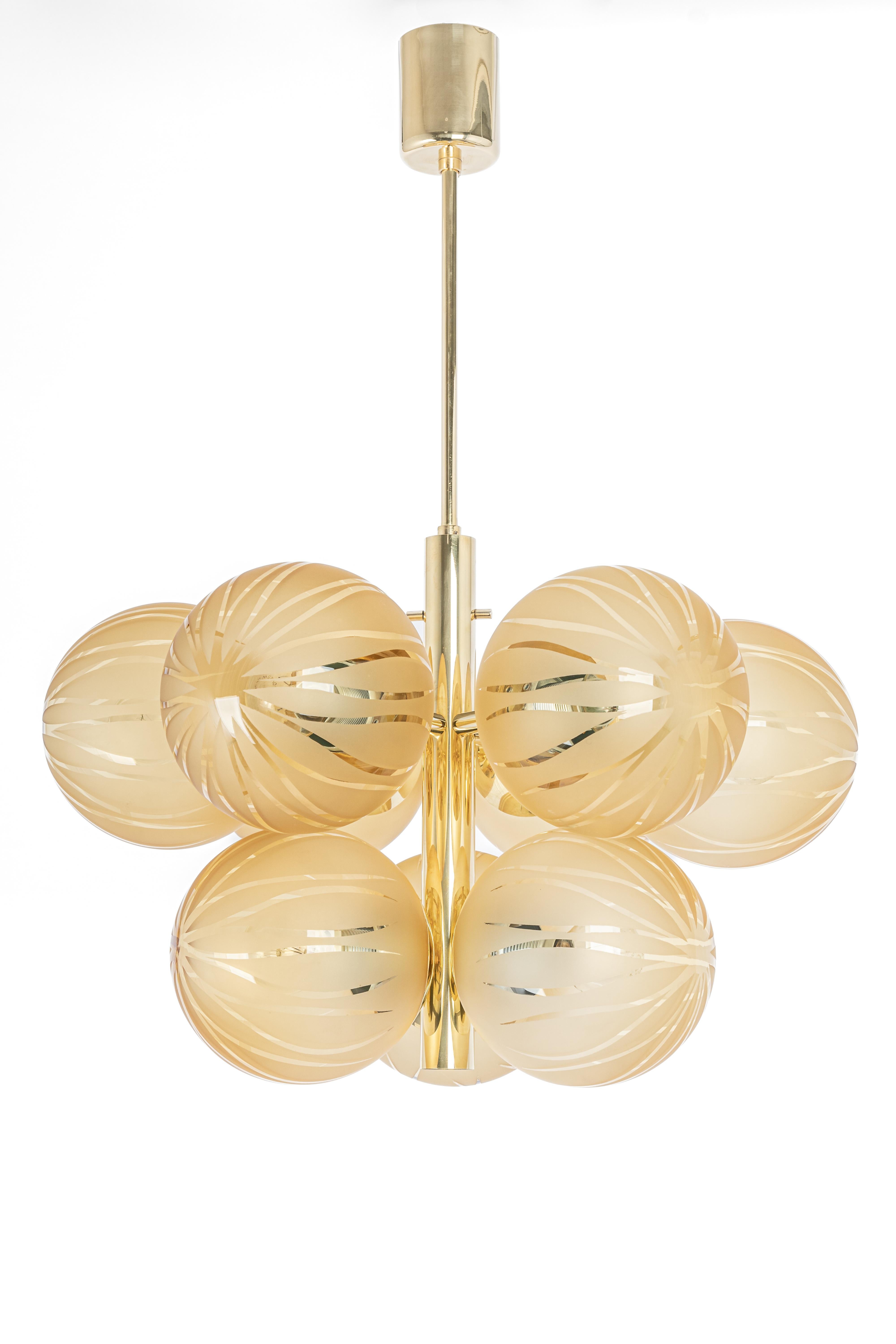Late 20th Century Large Stunning Kaiser Sputnik Opal Glass Globes Chandelier, Germany, 1970s For Sale
