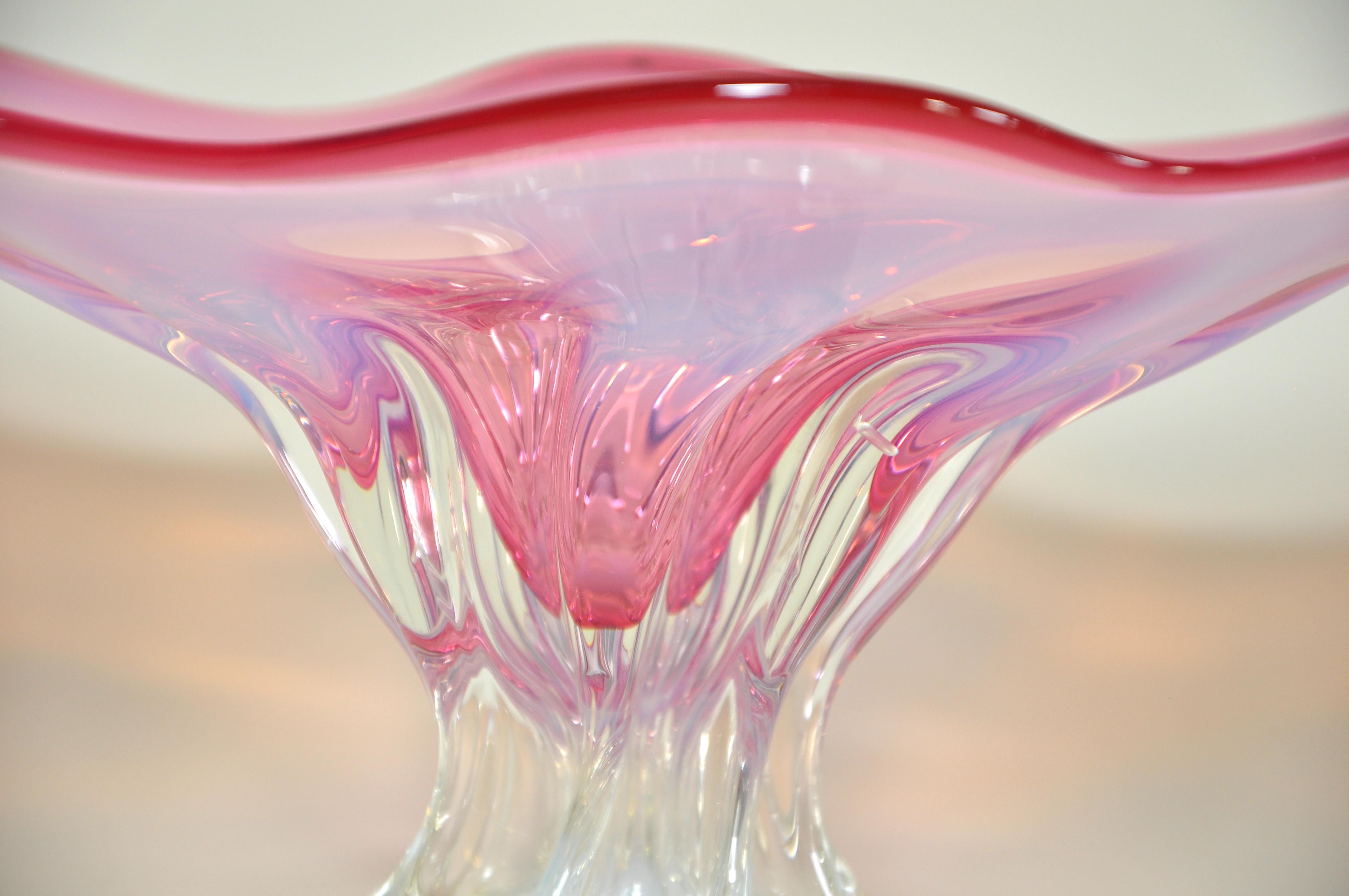 Hand-Crafted Large Stunning Vintage Pink White Art Glass Vase Italian For Sale