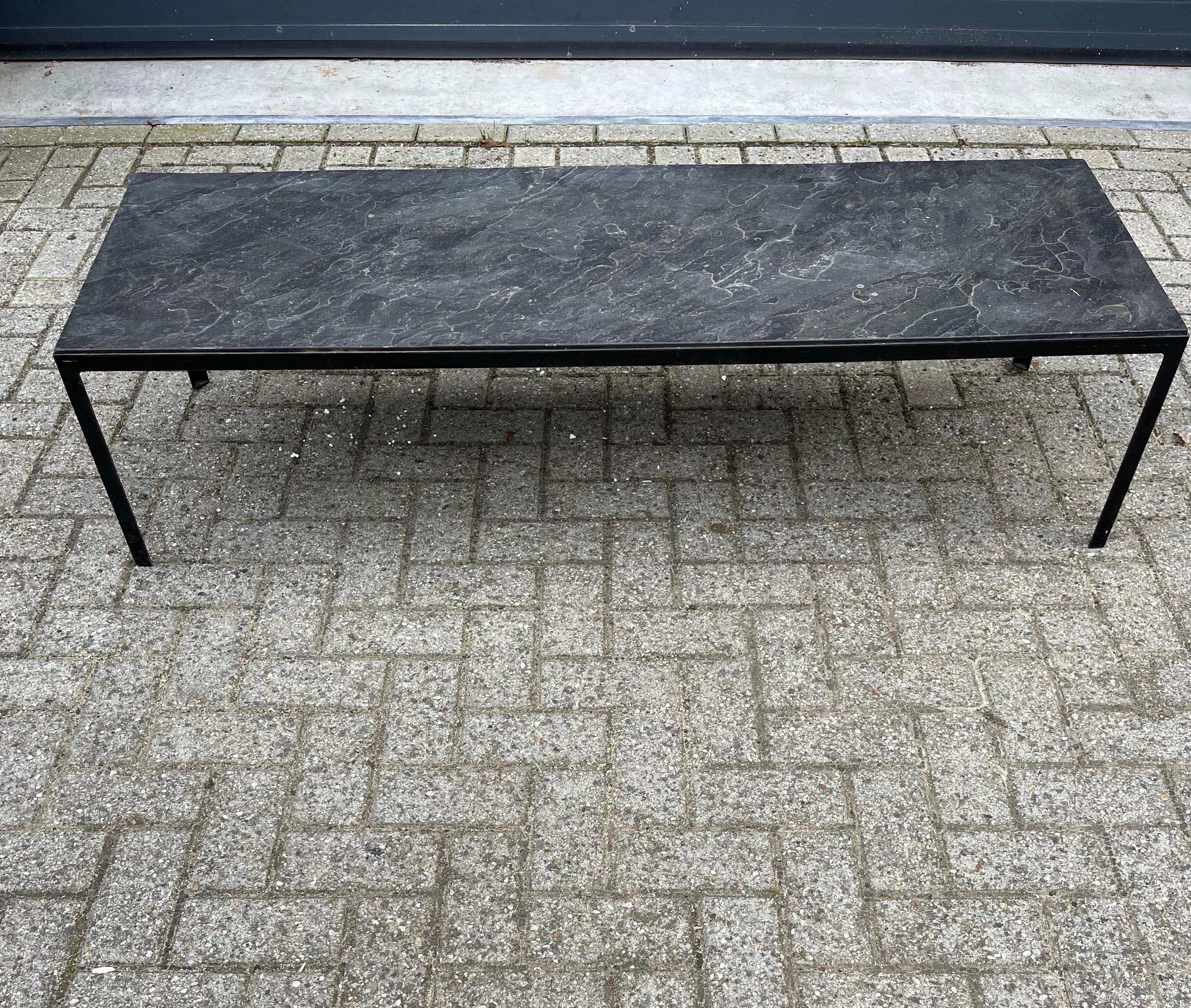Large & Stylish Minimalist Coffee Table w. Stunning Black Slate Top & Iron Base For Sale 9