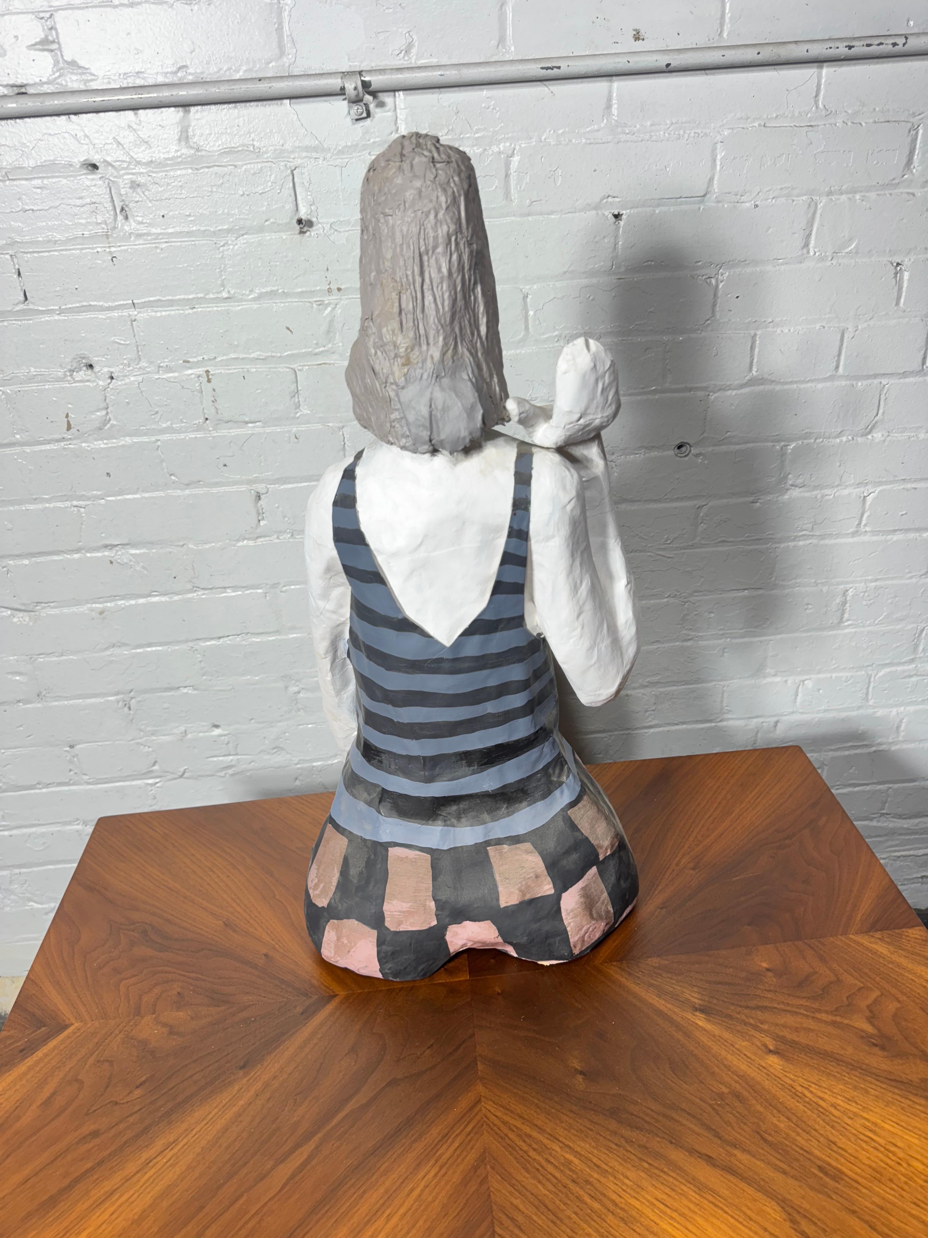 Fait main Grande sculpture en papier mâché stylisée 