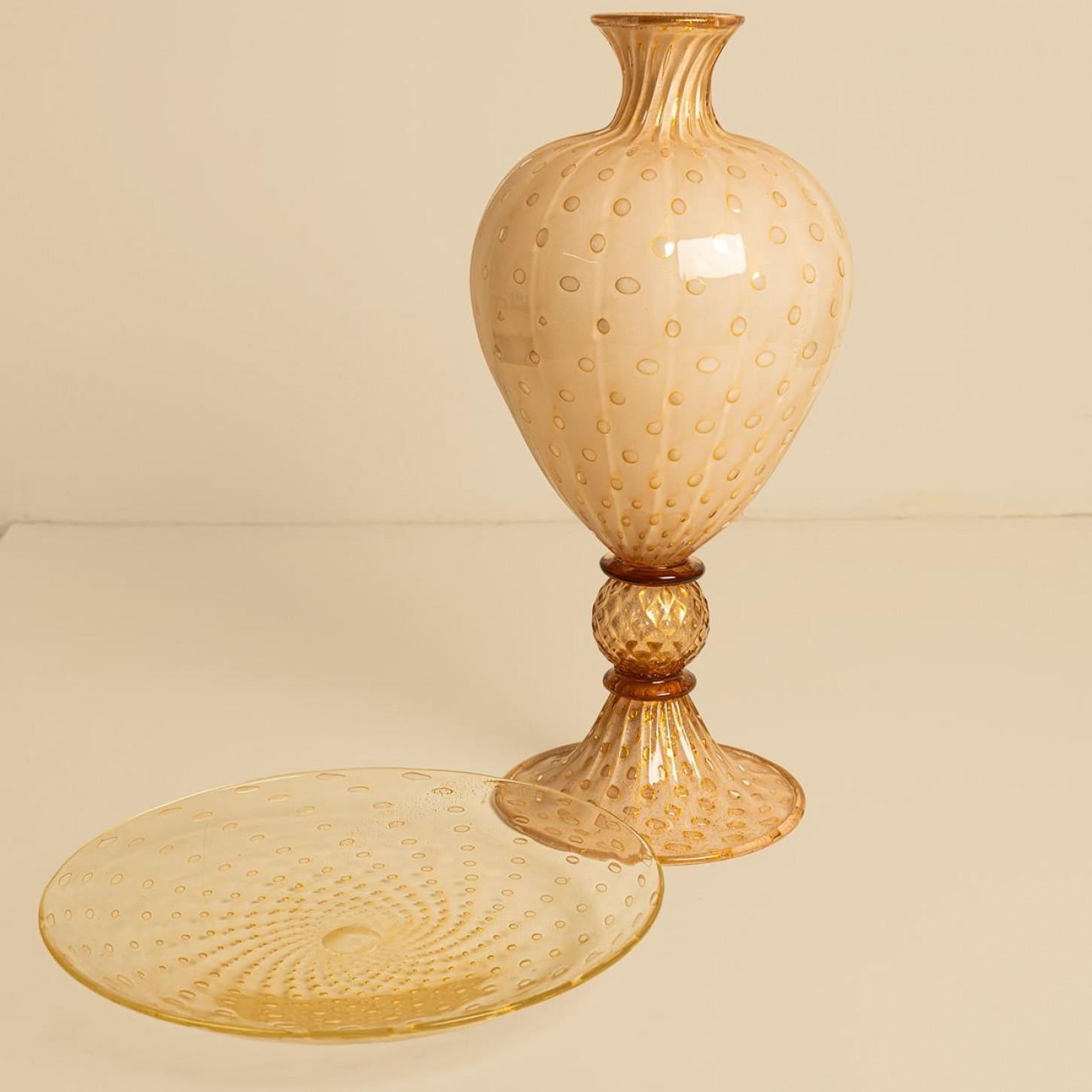 Gran Jarrón y Plato con Pie de Crema Rosa Sumergido-Balloton, Murano en venta 2
