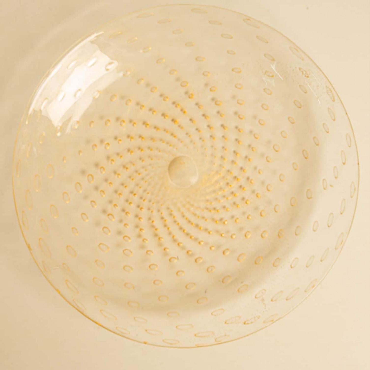 Gran Jarrón y Plato con Pie de Crema Rosa Sumergido-Balloton, Murano Otro en venta
