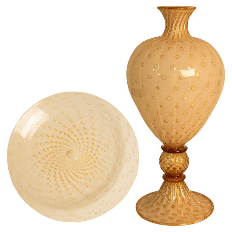 Gran Jarrón y Plato con Pie de Crema Rosa Sumergido-Balloton, Murano en venta