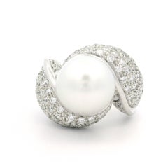 Grande bague bypass large en or blanc massif avec perle de 11,6 mm et diamants de 2,20 ctw