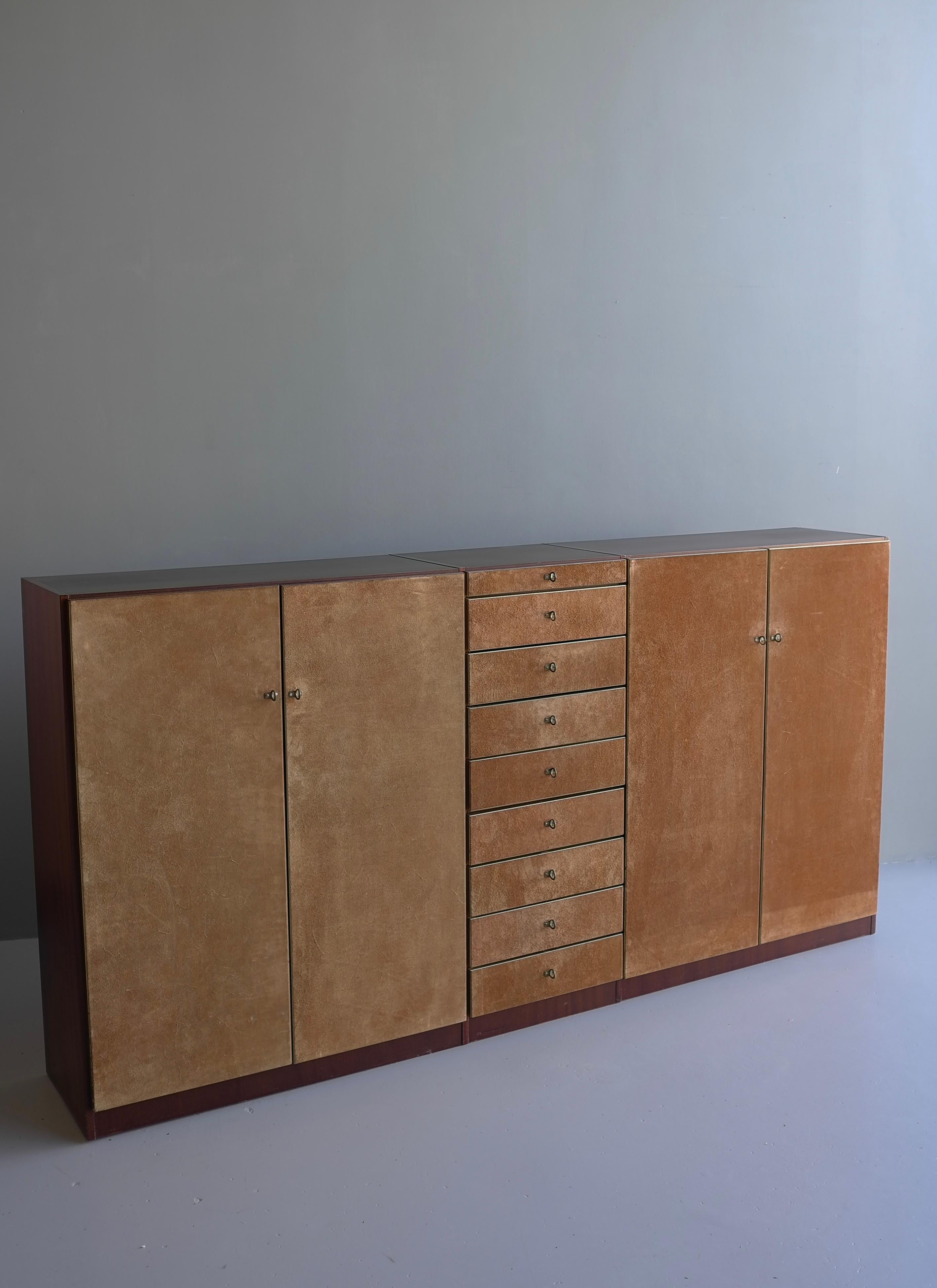 Large Suede and Meranti Highboard Cabinet with Brass Details, Italy 1970's 10