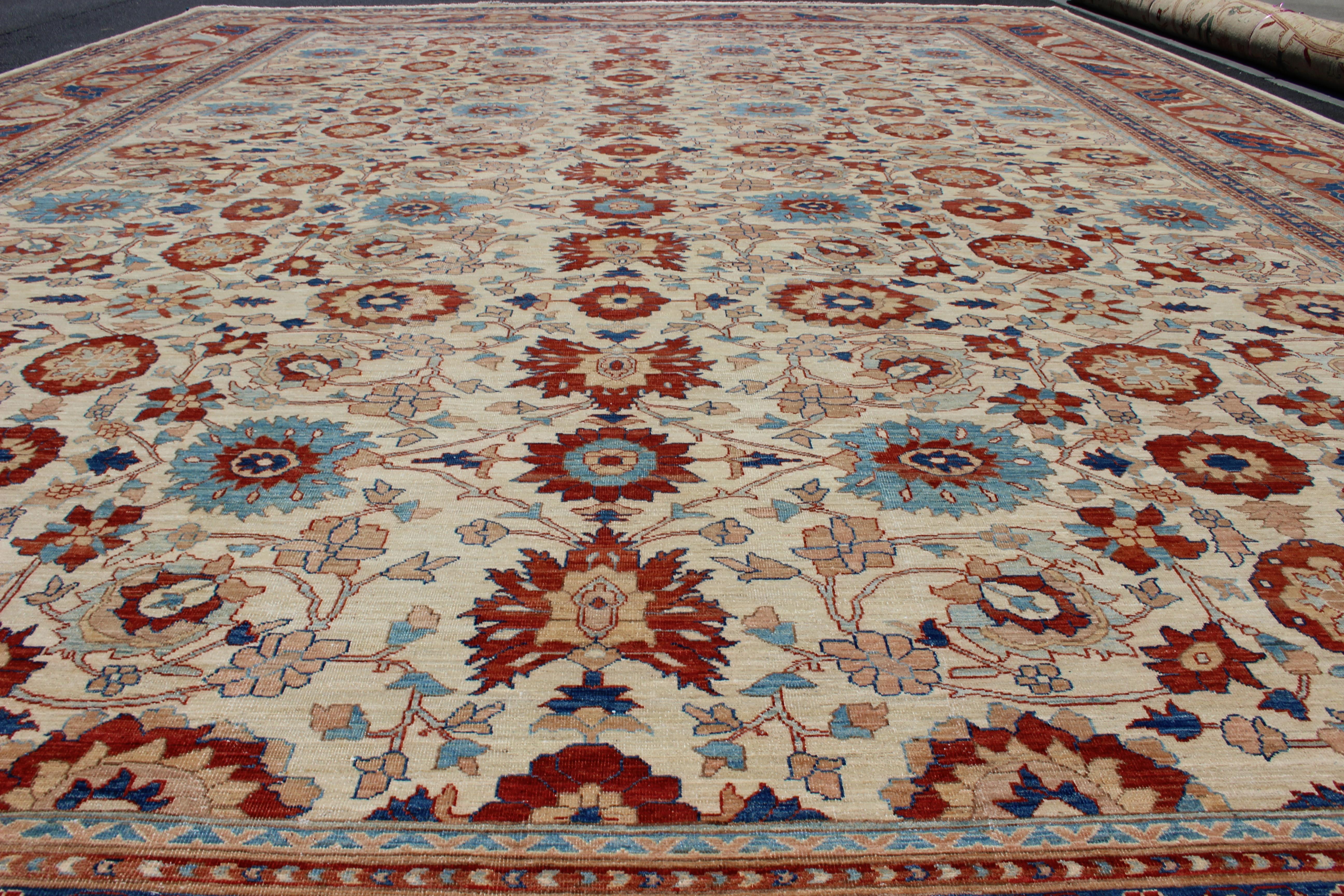 Großer Sultanabad Design-Teppich in Elfenbein mit Himmelblau und Ziegelrot 17'4 x 24'3 im Angebot 9