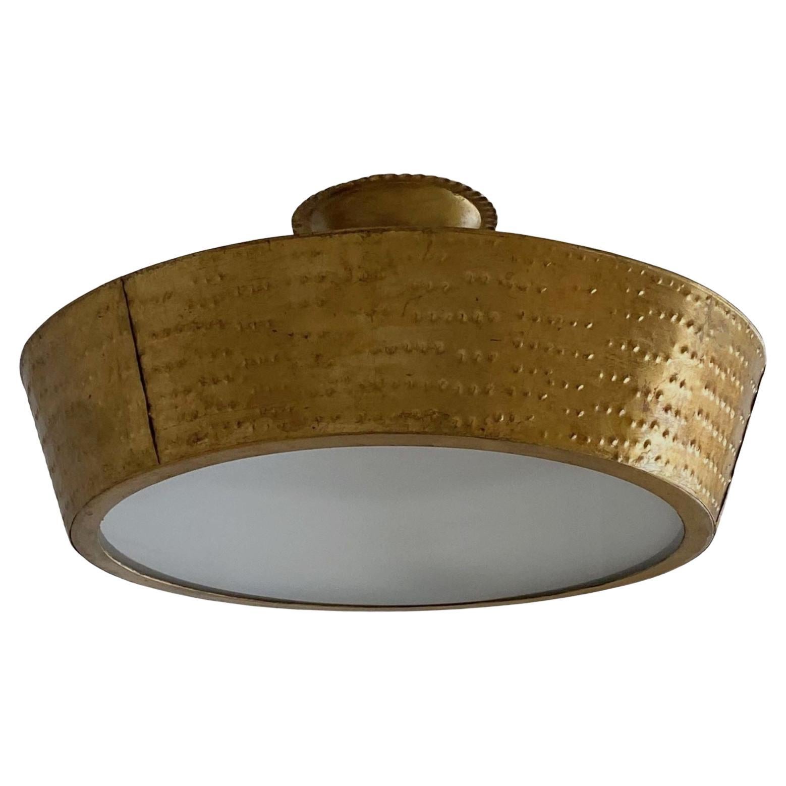 Large Sunburst  Plafonnier en fer forgé et verre oplascent, Espagne, années 1950 en vente