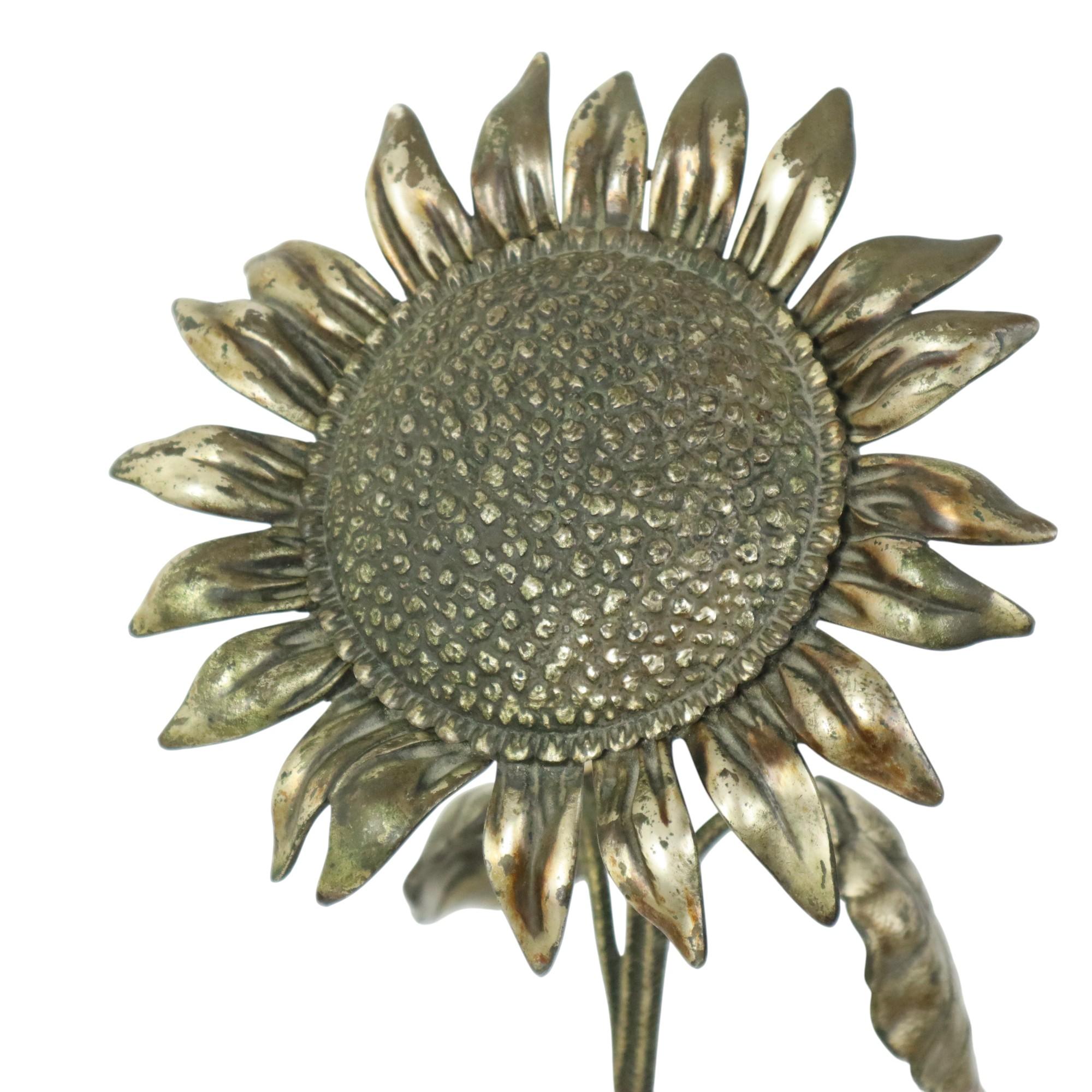 XX secolo Posacenere girasole grande in bronzo placcato argento S. Agudo 62 cm in vendita