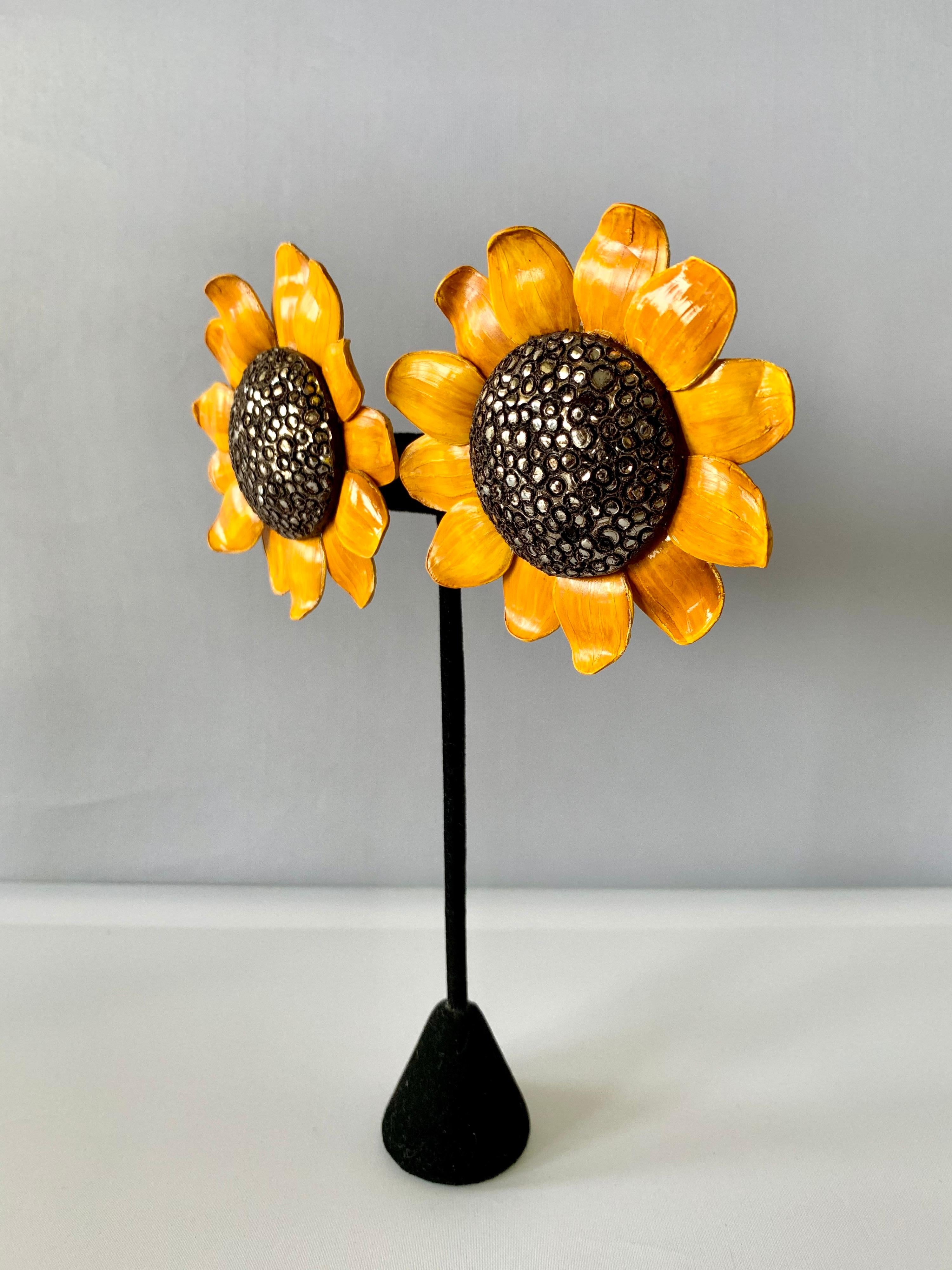 Große Sonnenblume Statement-Ohrringe  (Zeitgenössisch) im Angebot