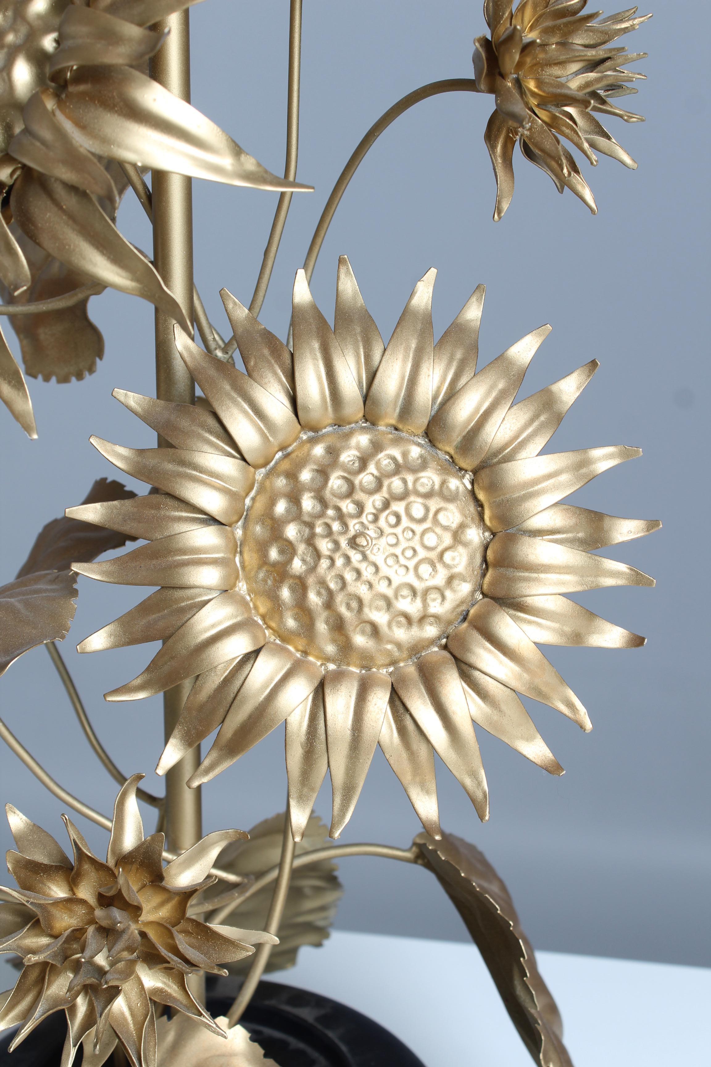 Metal Large Sunflower Table Lamp, 1980s For Sale