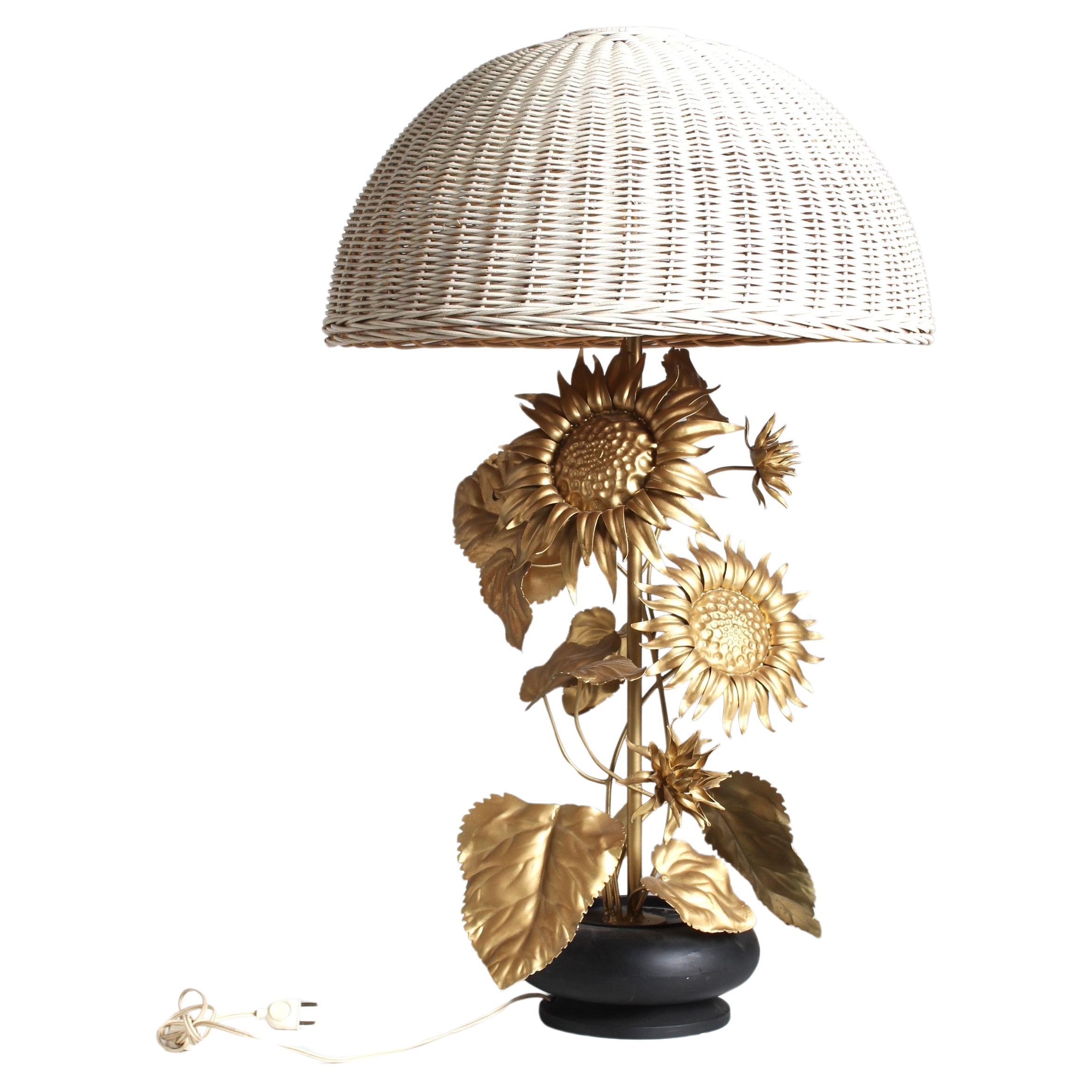 Large Sunflower Table Lamp, 1980s For Sale