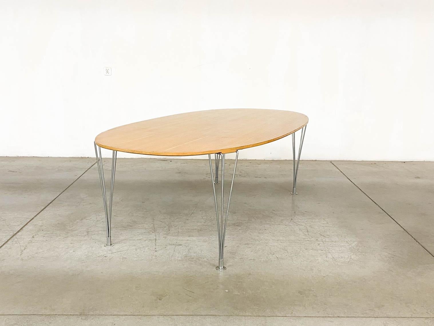 Large Superellipse Dining Table by Bruno Mathsson and Piet Hein for Fritz Hansen For Sale 3