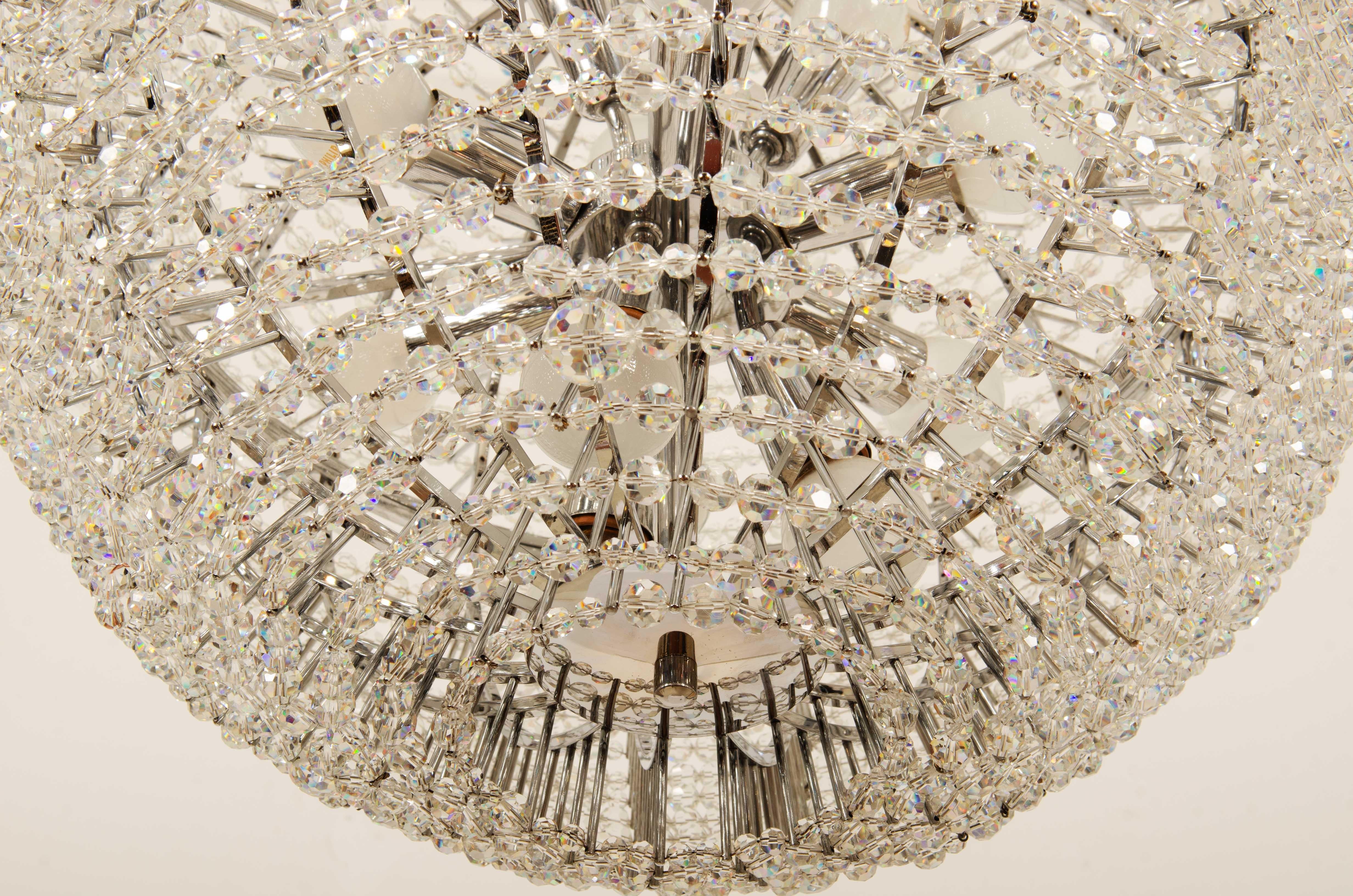 Large Supernova Chandelier by Bakalowits & Söhne In Good Condition For Sale In Vienna, AT