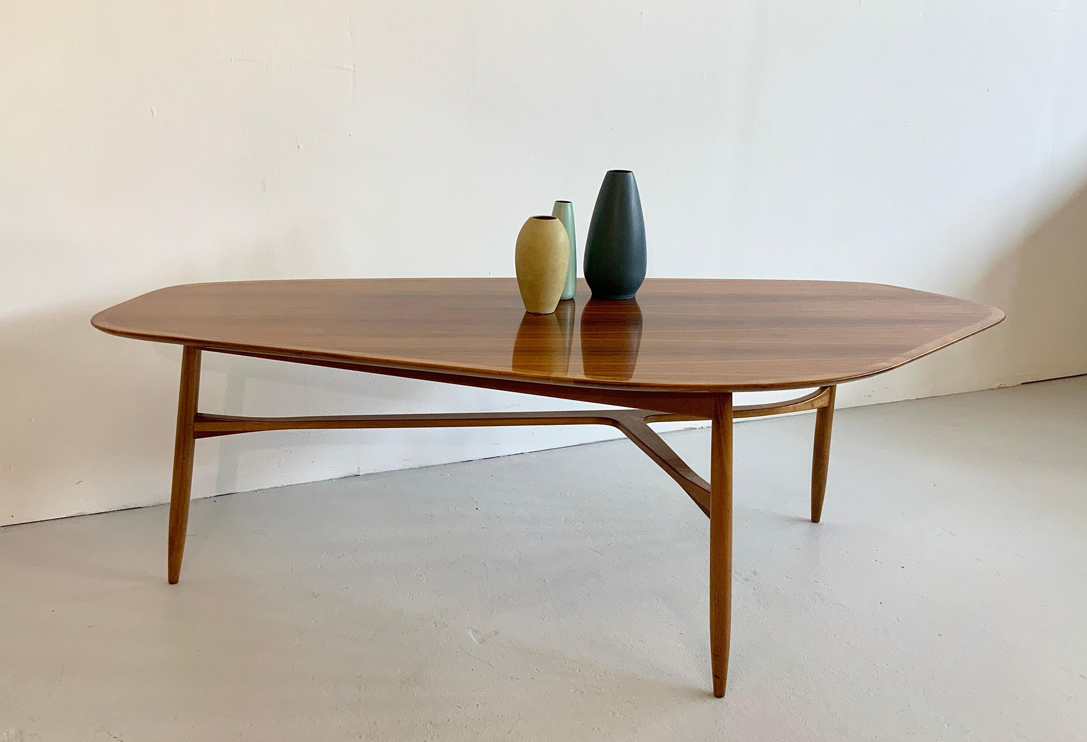 modern curved coffee table