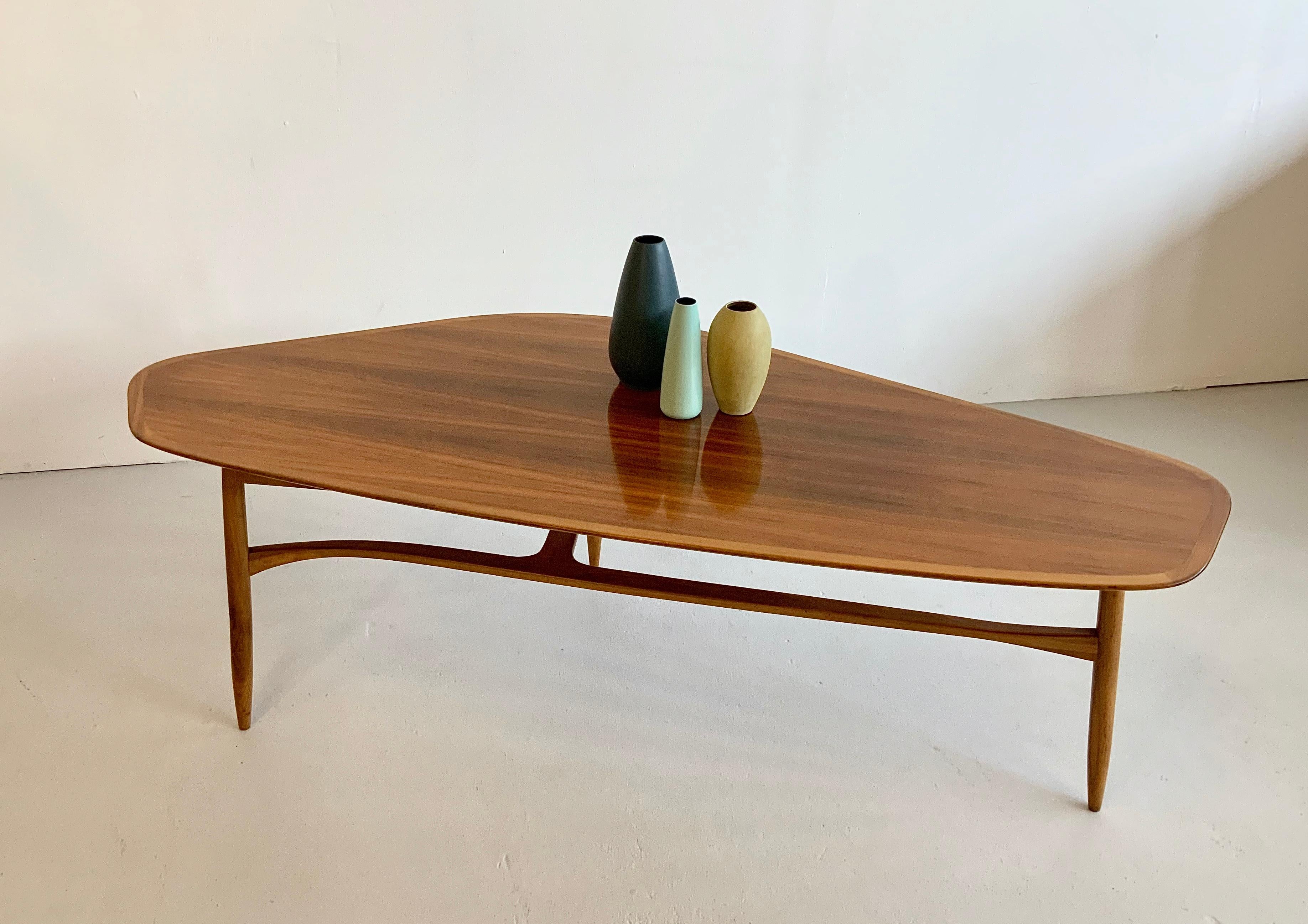 Swedish Large Svante Skogh for Laauser Midcentury Walnut Curved Coffee Table, 1950s For Sale