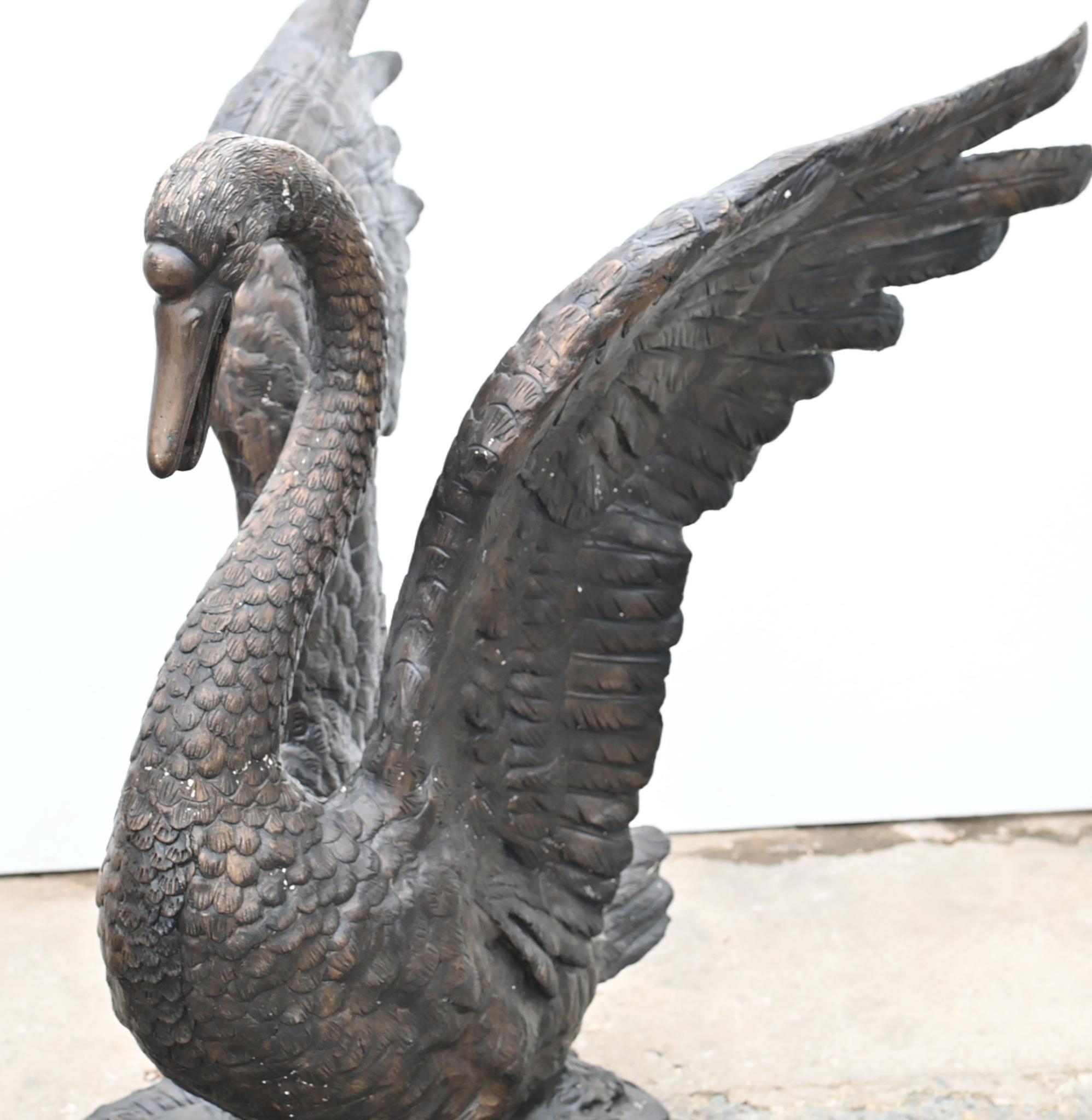 Large Swan Statue - Royal Bird Garden Casting 4