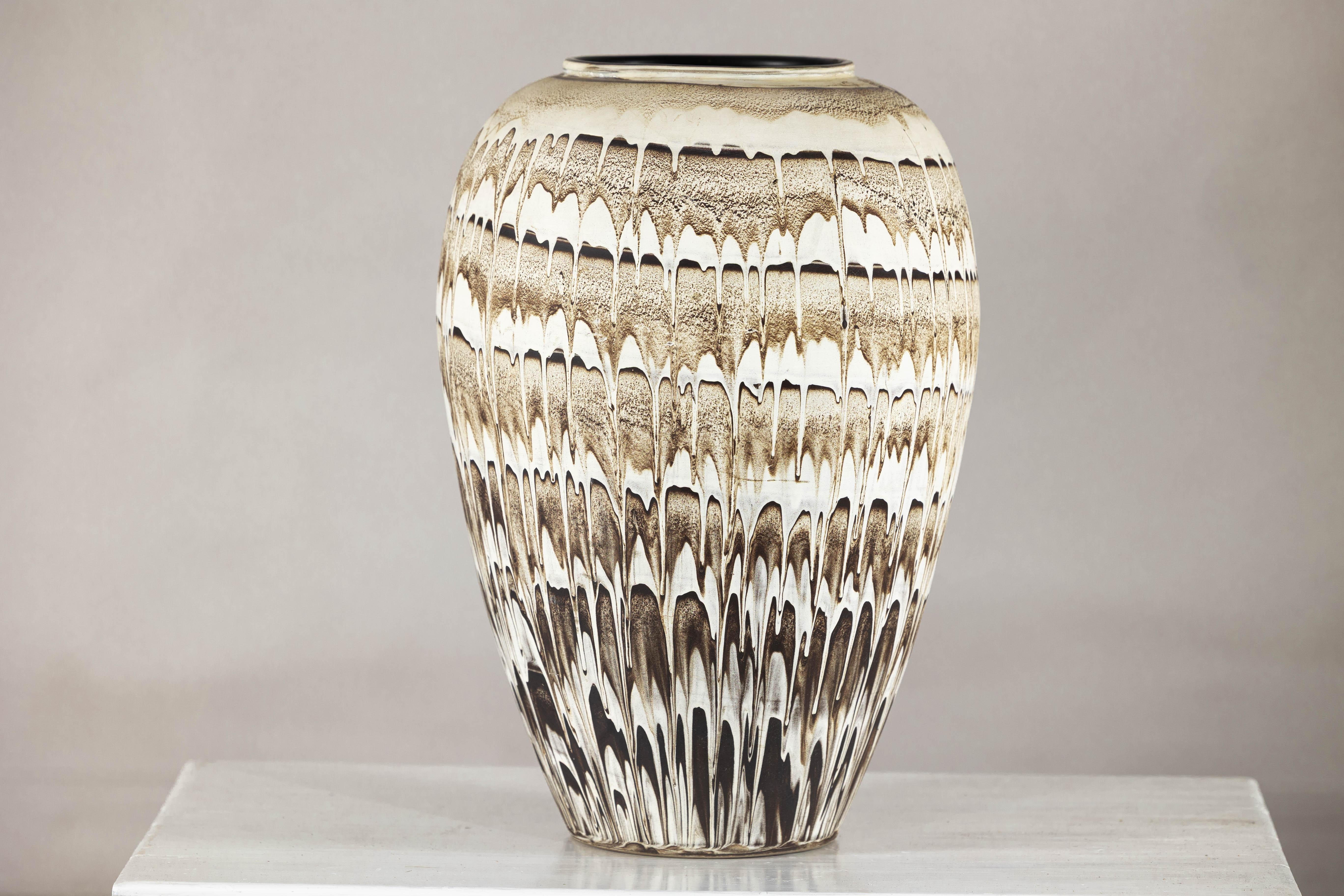 Grande jardinière en céramique de style Swankhalok avec motif de glaçure trempée en vente 5