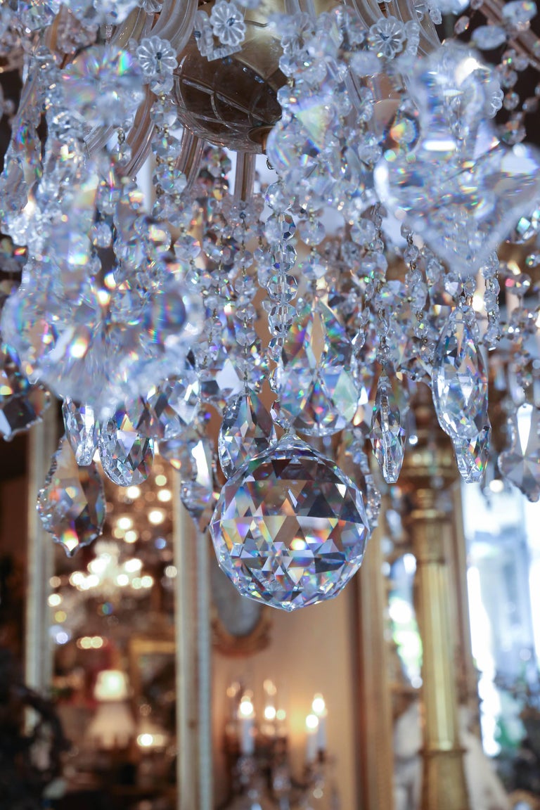 Large Swarovski Crystal Chandelier with 24 Lights For Sale at 1stDibs