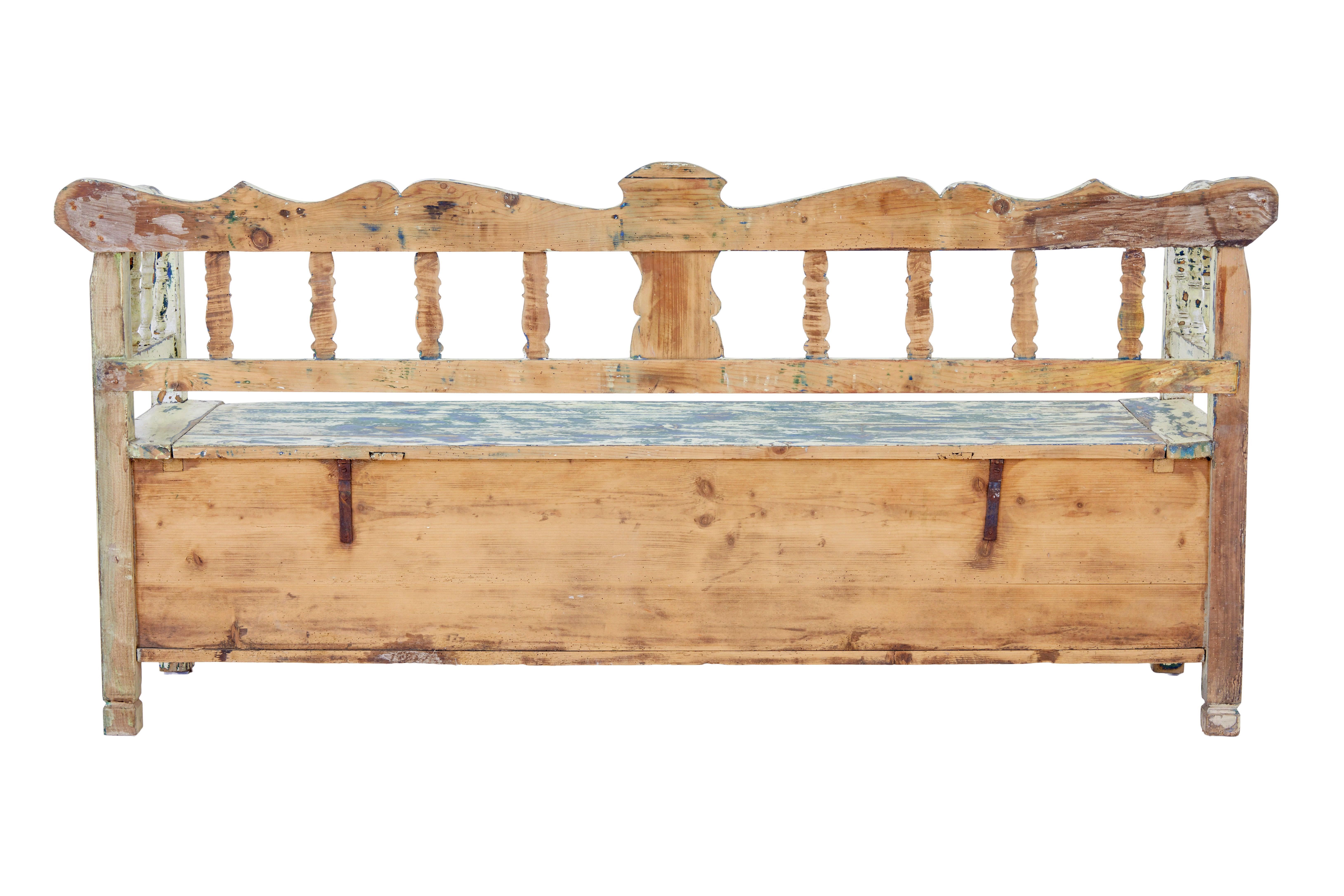 Gran banco sueco de pino pintado del siglo XIX en Bueno estado para la venta en Debenham, Suffolk