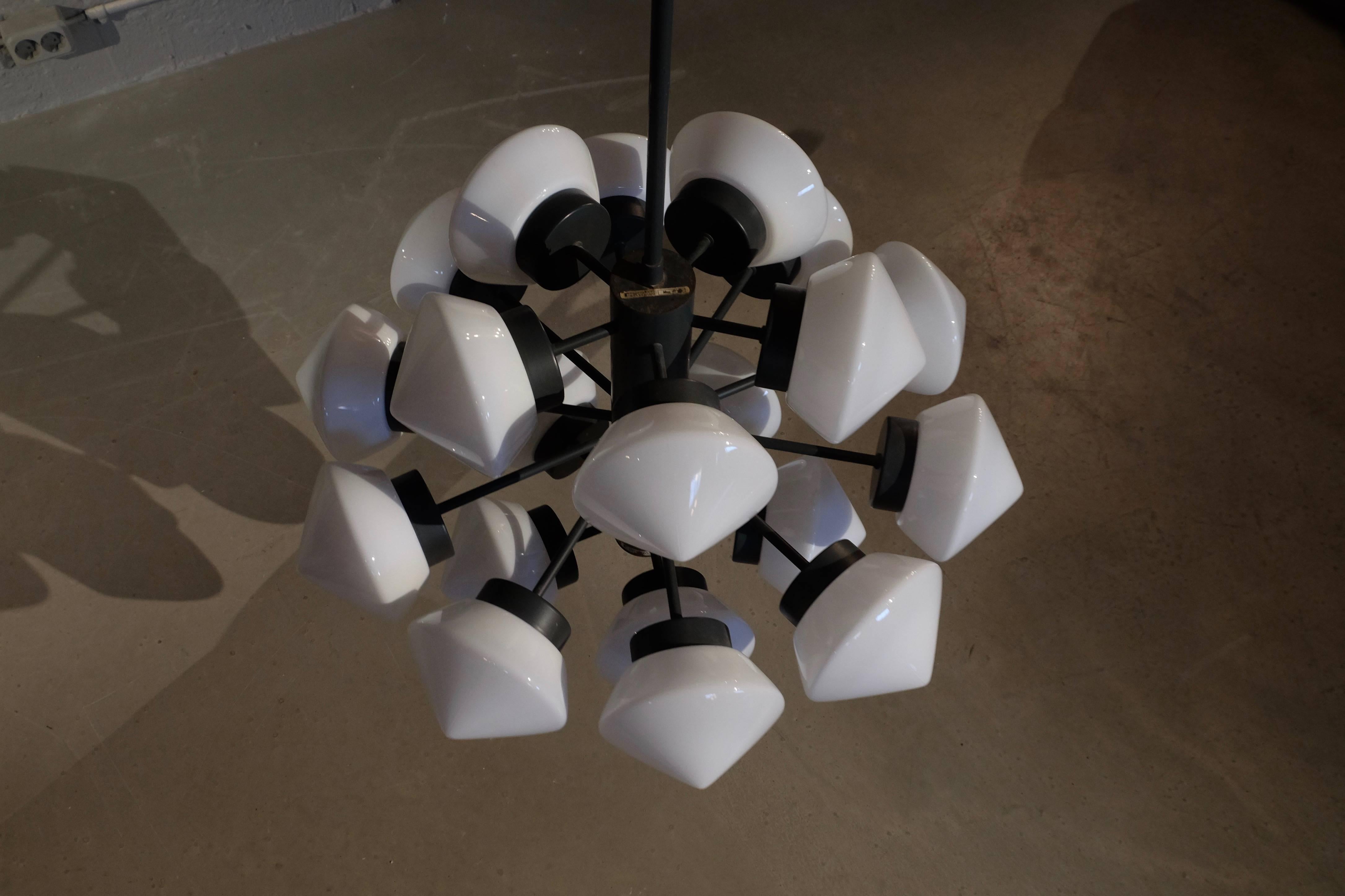 Large Swedish Chandelier, 1960s In Excellent Condition For Sale In Stockholm, SE