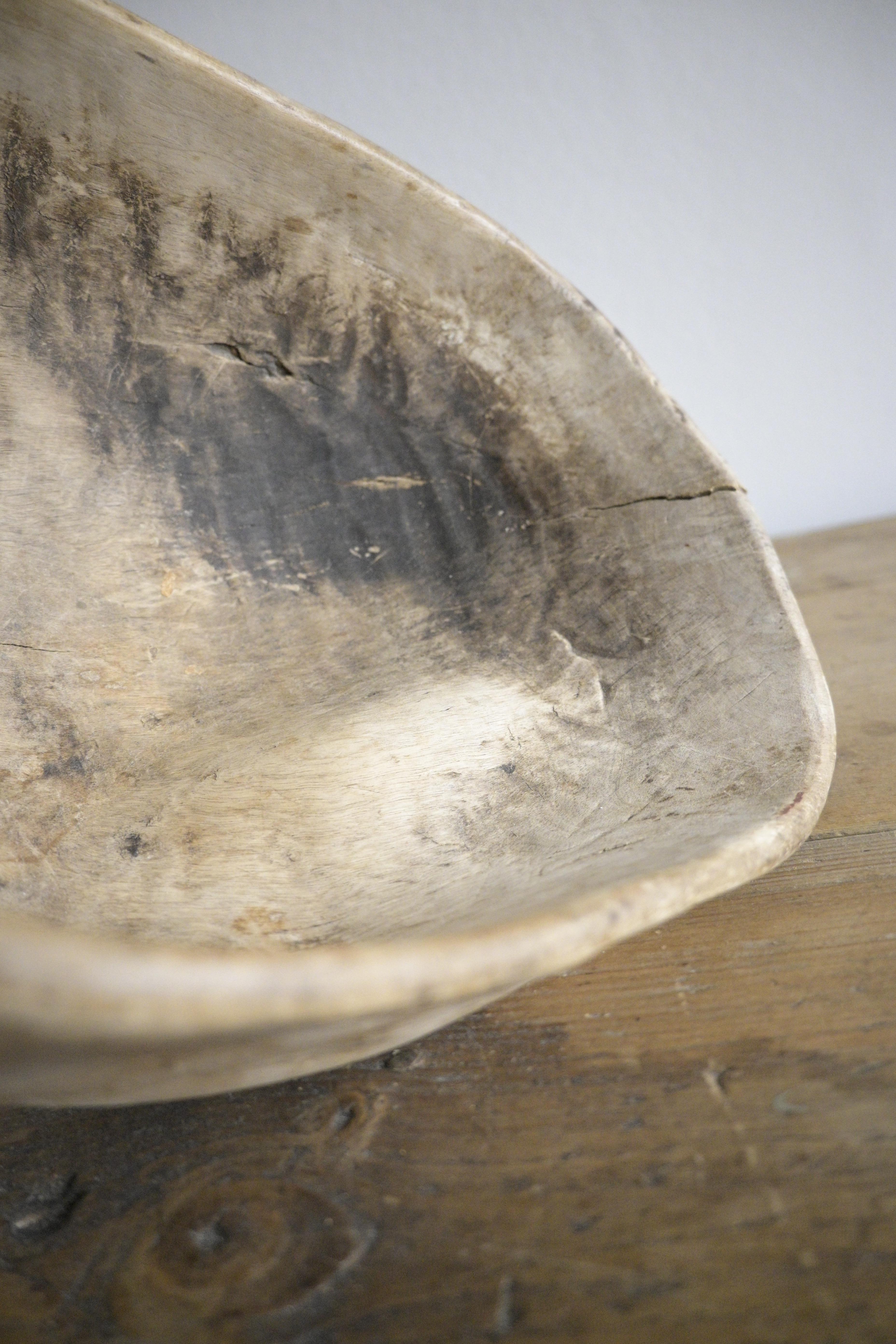 Large Swedish Dairy Bowl dated 1848 In Good Condition For Sale In Farsta, SE
