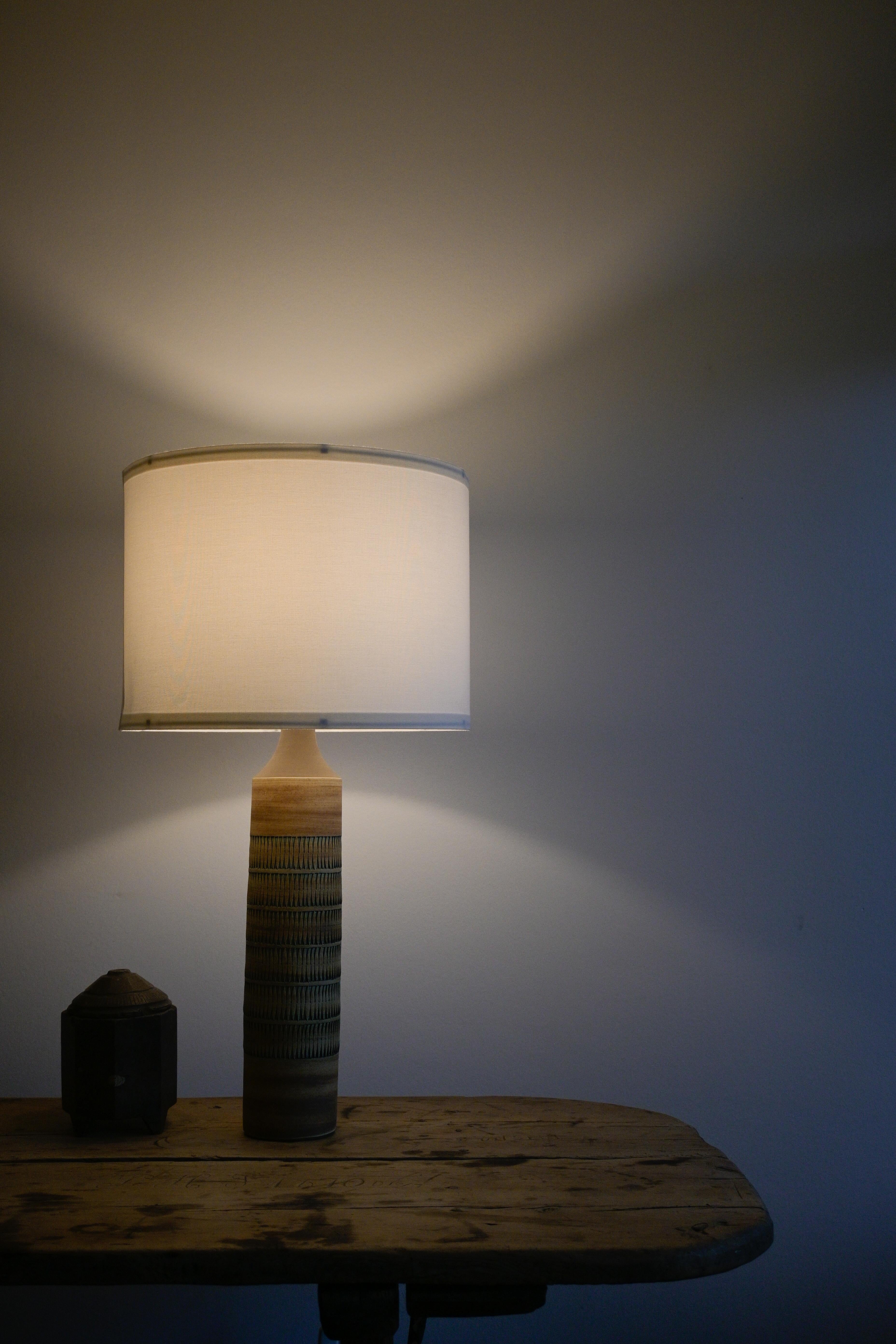 Large Swedish Floor Lamp by Tomas Anagrius, circa 1965-70, for Alingsås Keramik For Sale 1