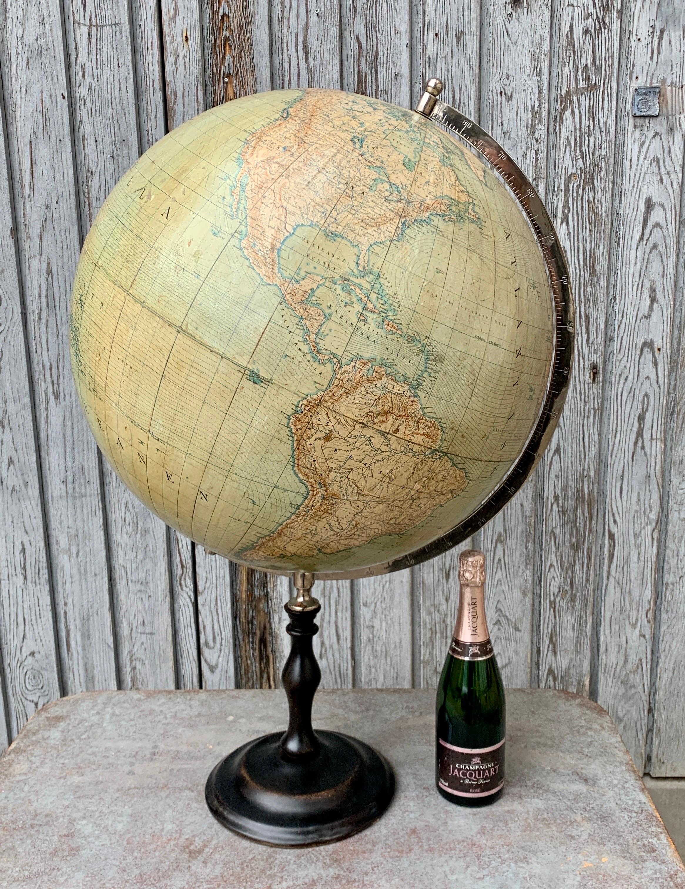 Large Swedish Globe On Wooden Stand From 1911 For Sale 1