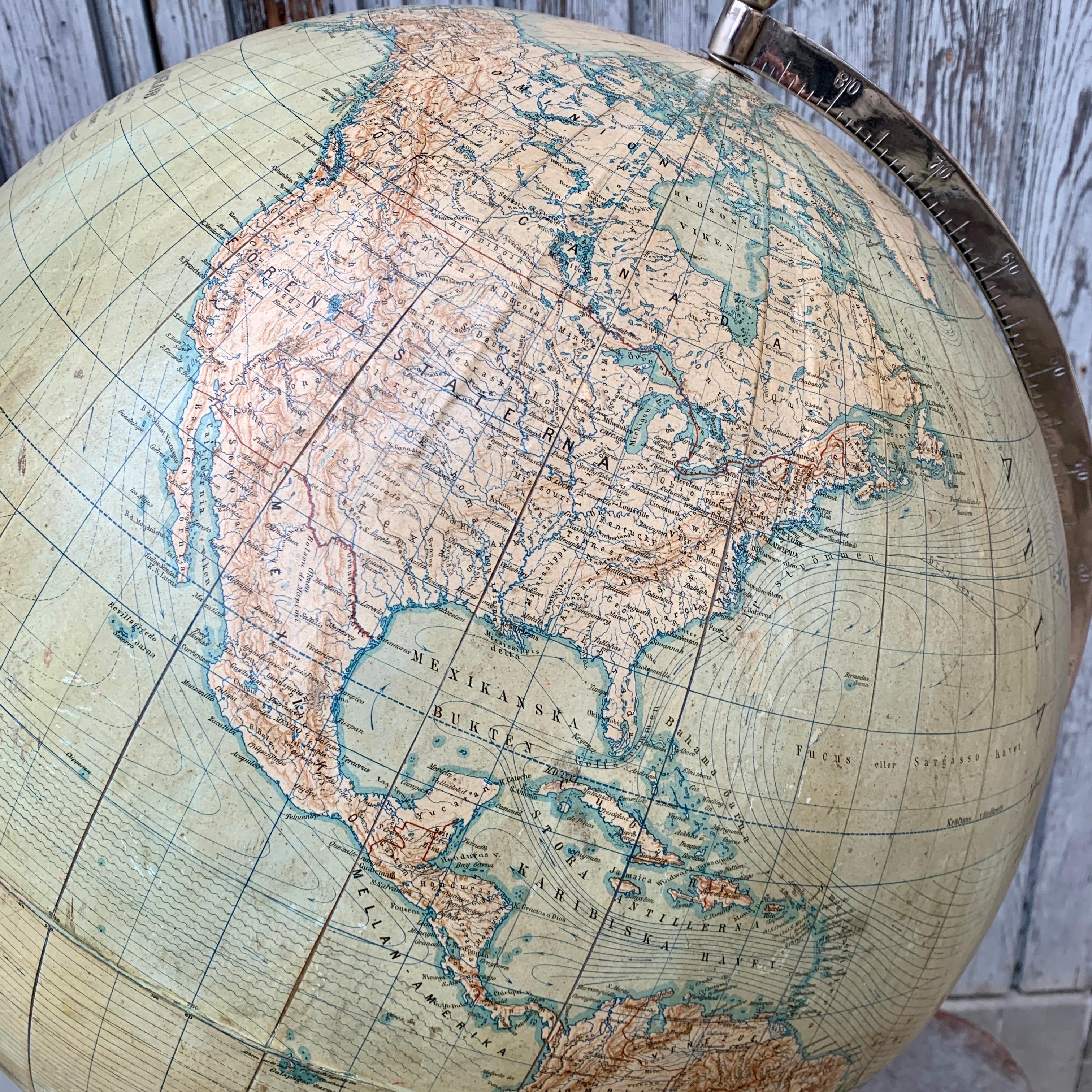 Large Swedish Globe On Wooden Stand From 1911 For Sale 2