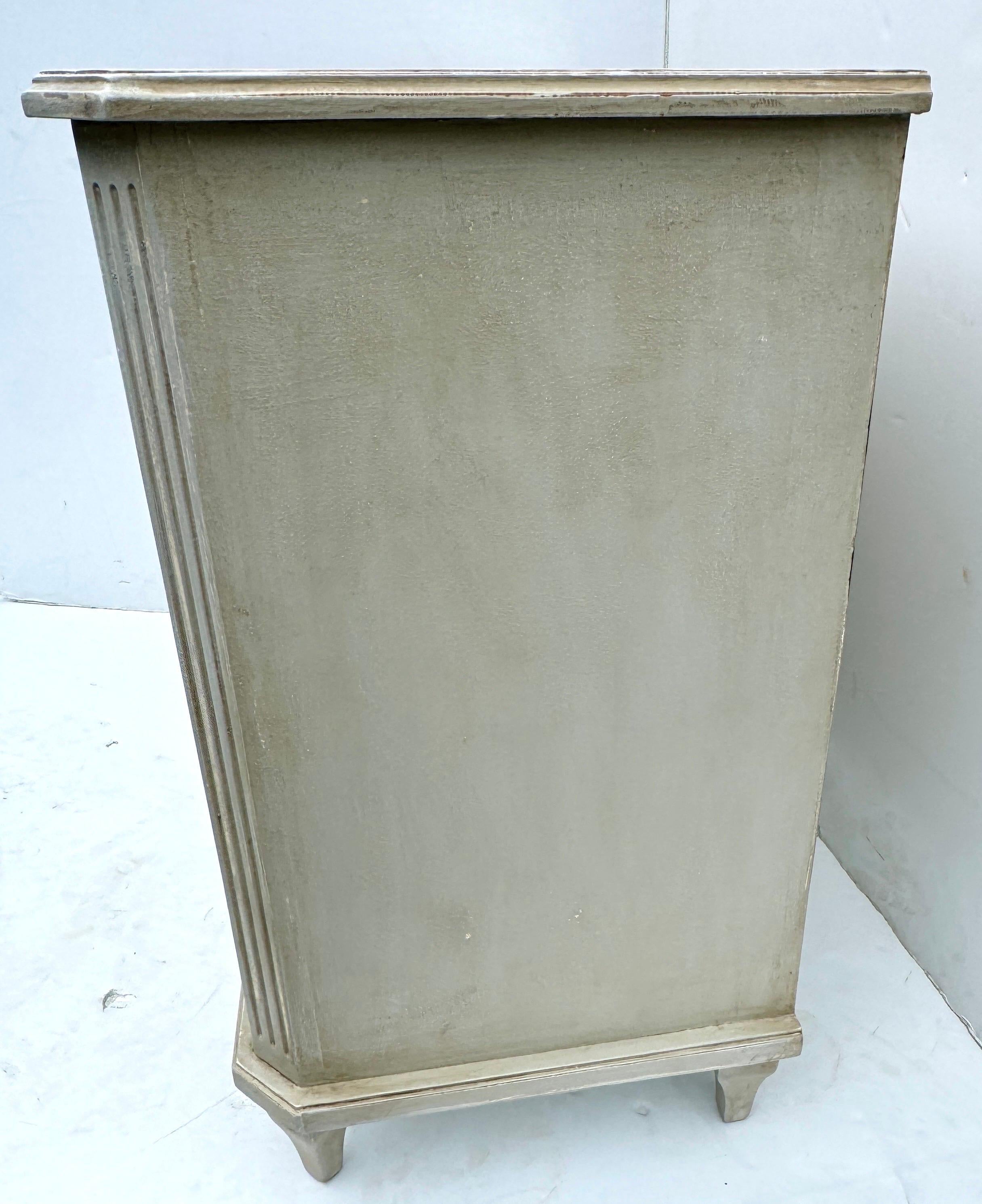 Large Swedish Gustavian Style Painted Chest of Drawers Bureau For Sale 5