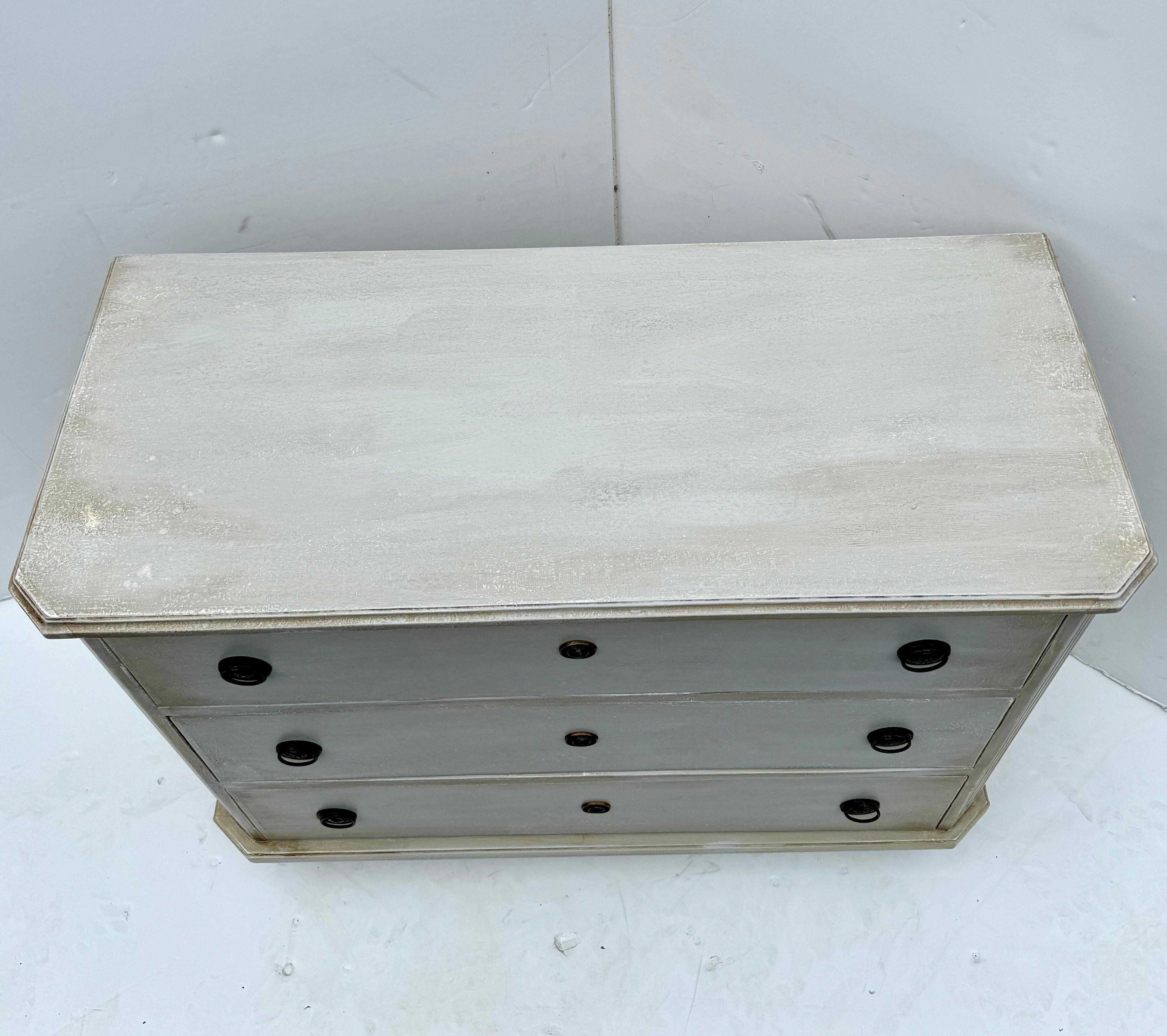 Large Swedish Gustavian Style Painted Chest of Drawers Bureau In Good Condition For Sale In Haddonfield, NJ