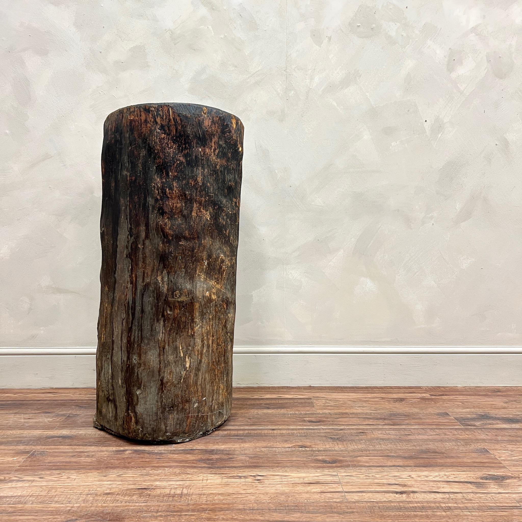 Large Swedish Hollowed Log Vessel Folk Art In Good Condition For Sale In Southampton, GB