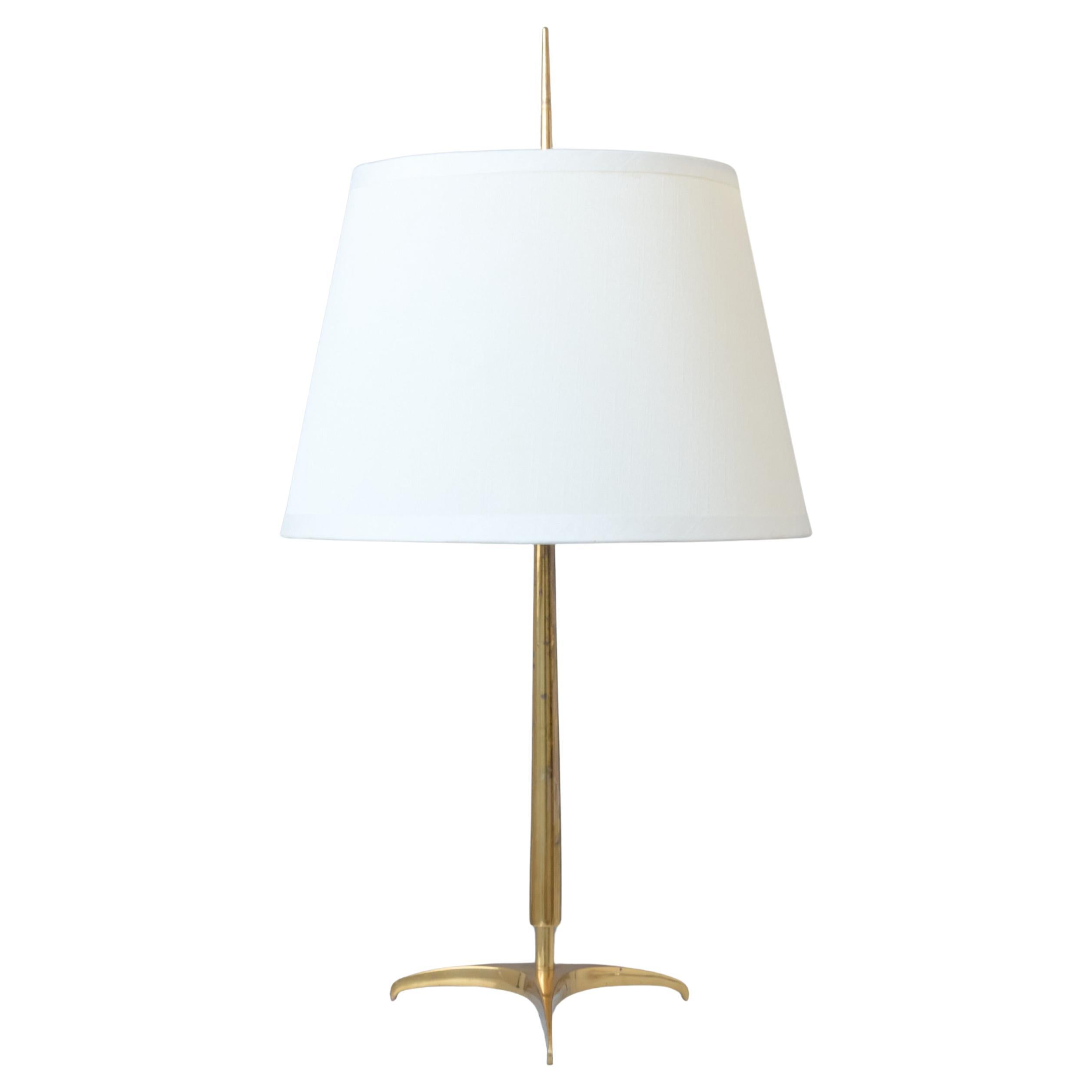Grande lampada da tavolo svedese del metà secolo CeBe in ottone con. Paralume originale, anni '50