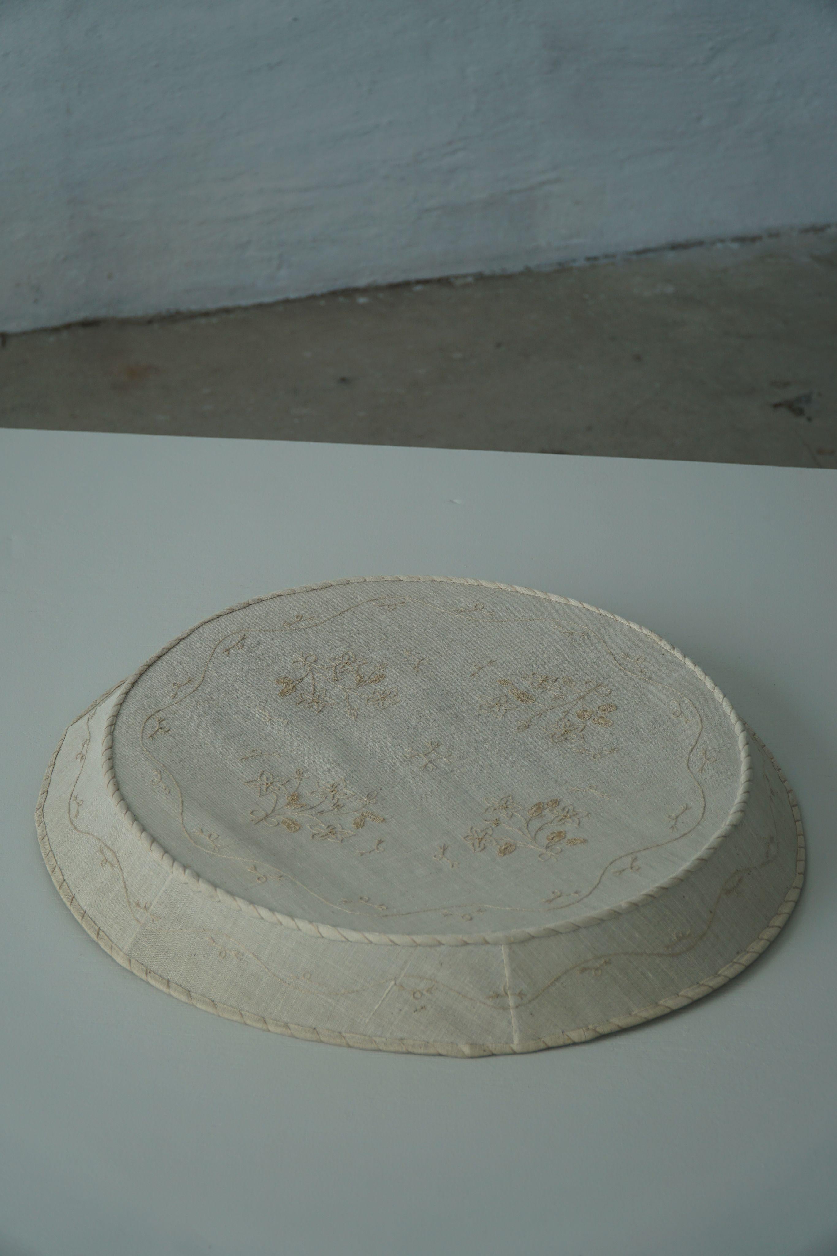 Large Swedish Mid Century Ceiling / Wall Sconce in Linen and Lace, Sweden, 1950s In Good Condition For Sale In Odense, DK