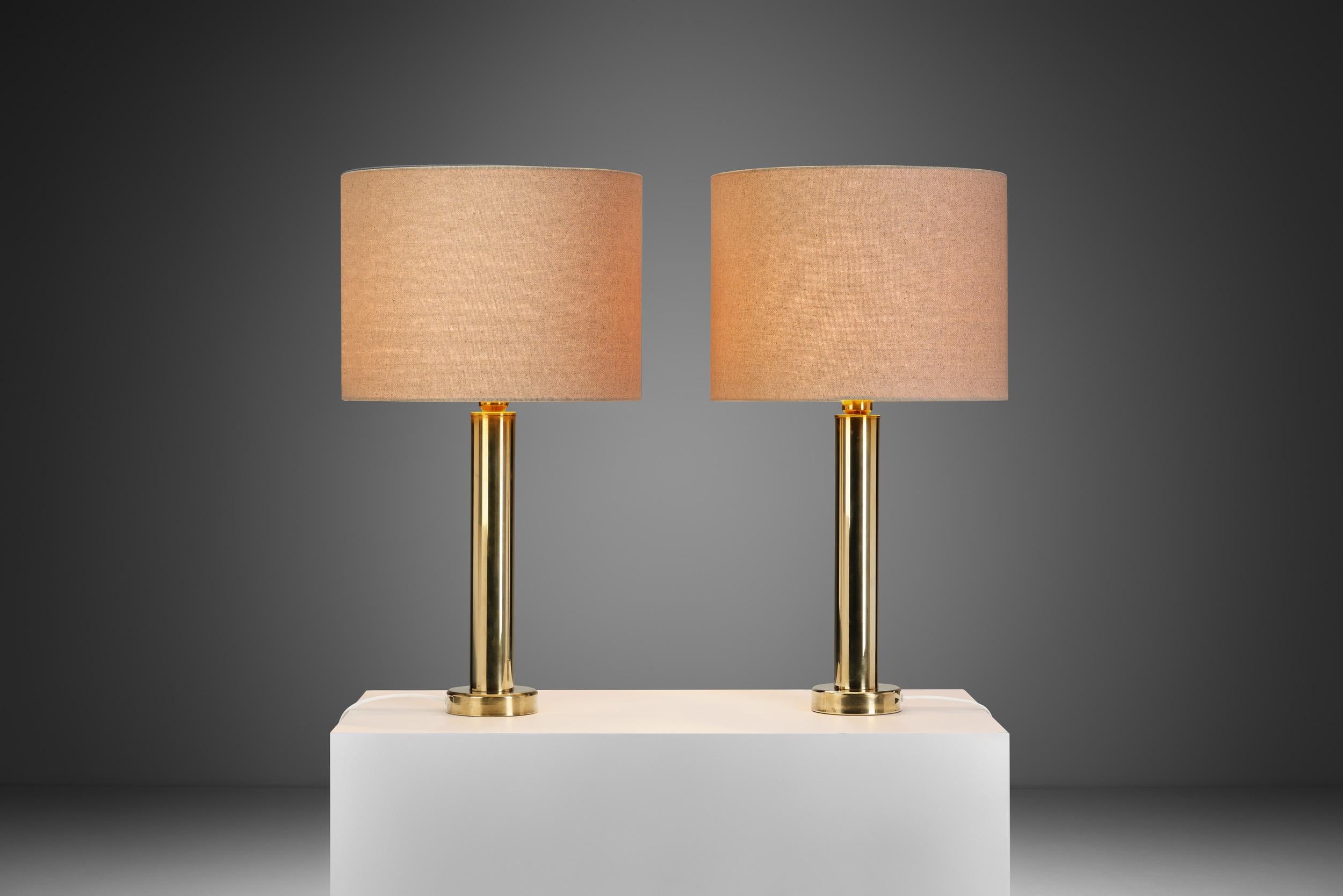 Large Swedish Modern Brass Table Lamps by Kosta Elarmatur, Sweden ca 1960s In Good Condition For Sale In Utrecht, NL