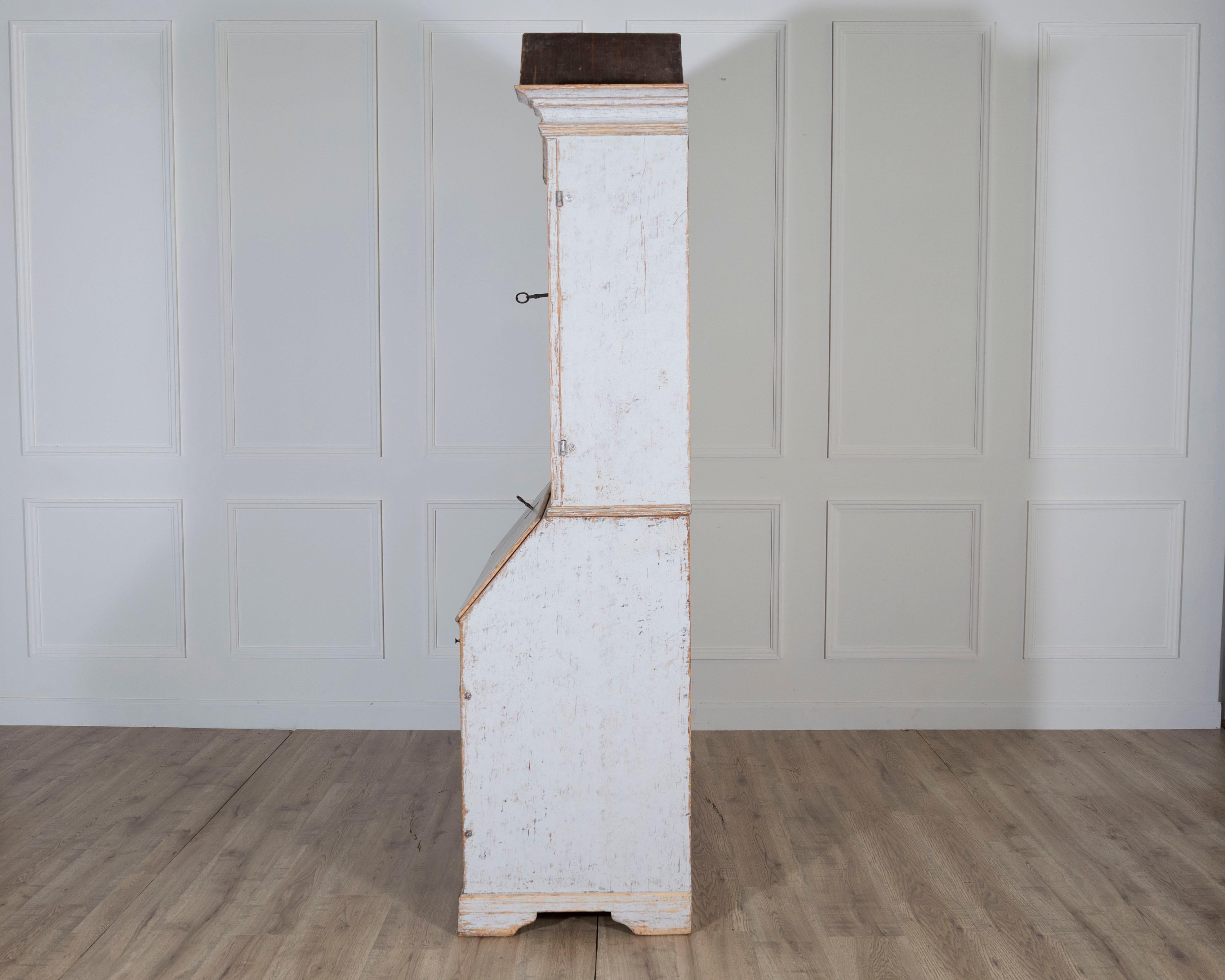 Large Swedish Painted Secretary from Värmland, Dated 1854 For Sale 7