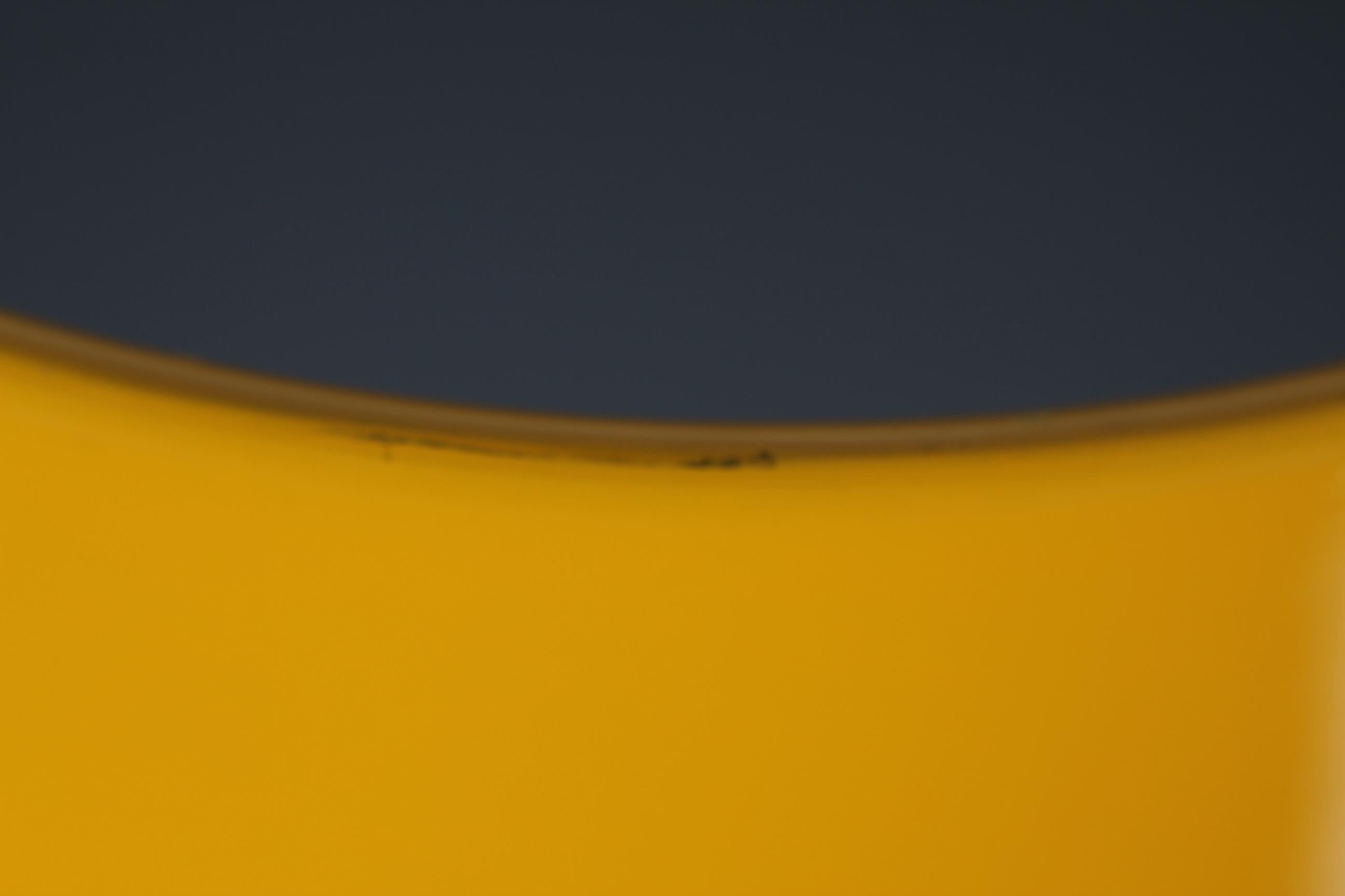 Grande lampe à suspension suédoise Cyklon de P. O. Strm avec laque jaune, 1970 5