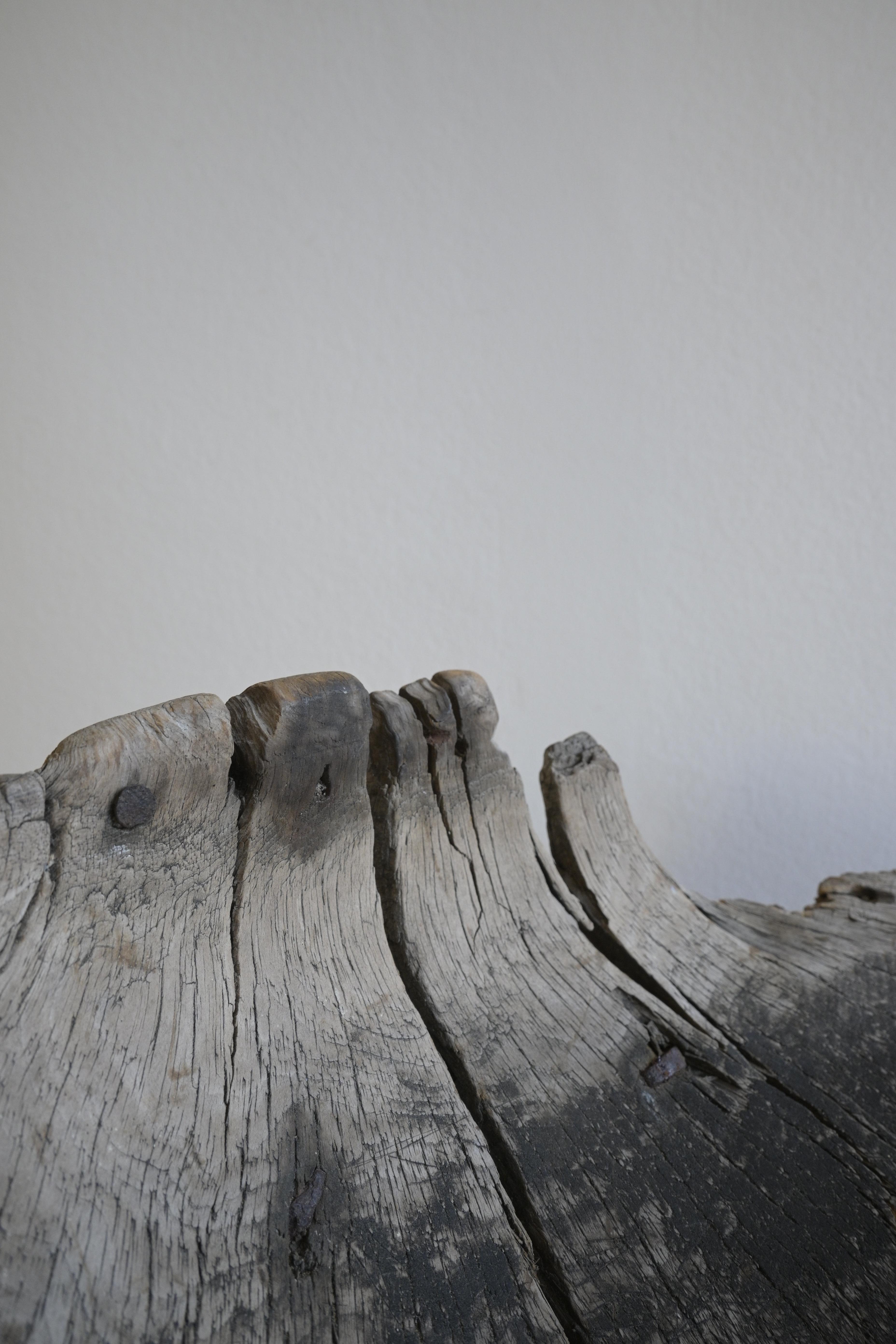 Large Swedish Root Bowl ca 1730 For Sale 2