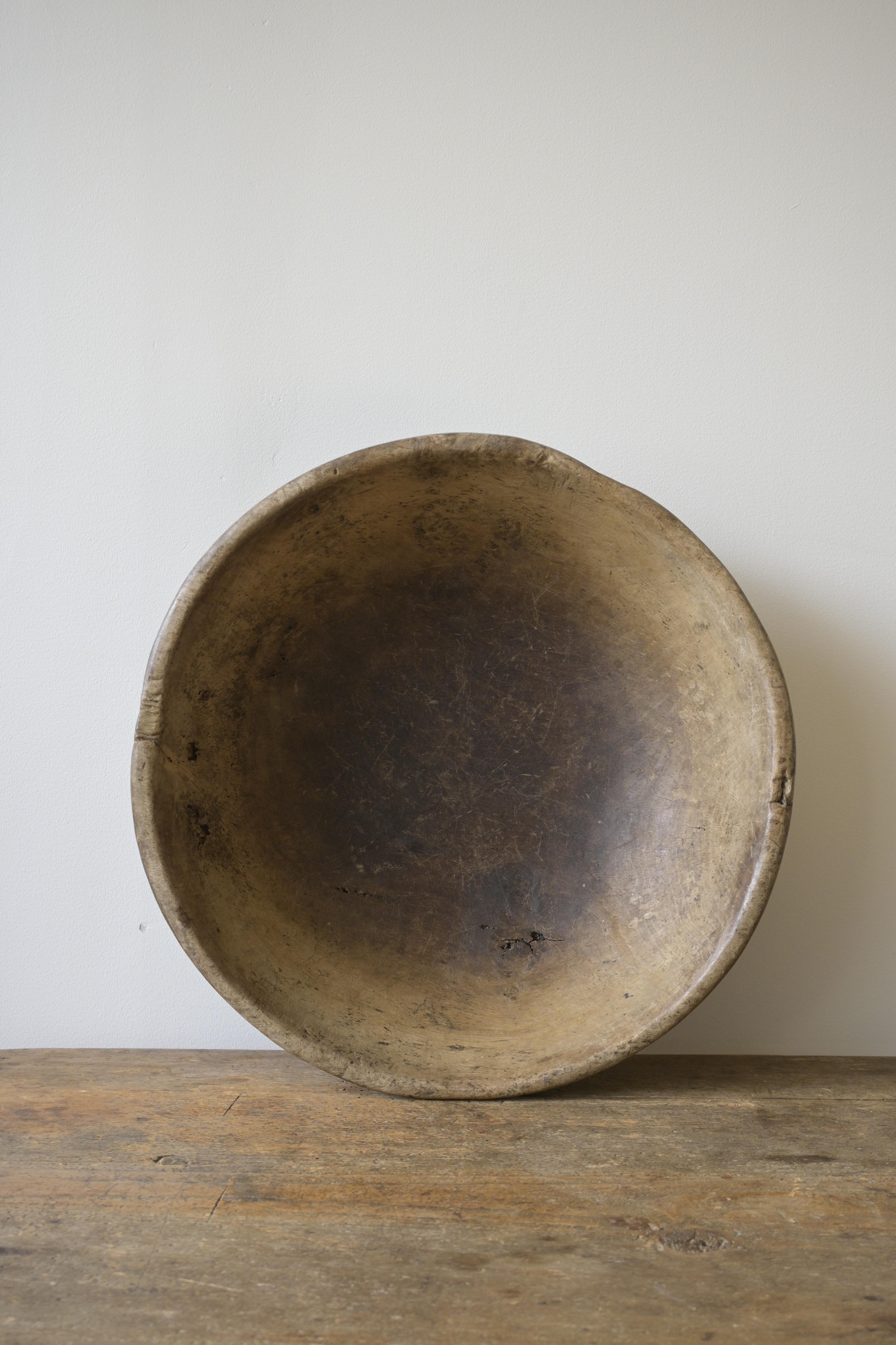 Large Swedish Root Bowl ca 1850 For Sale 5