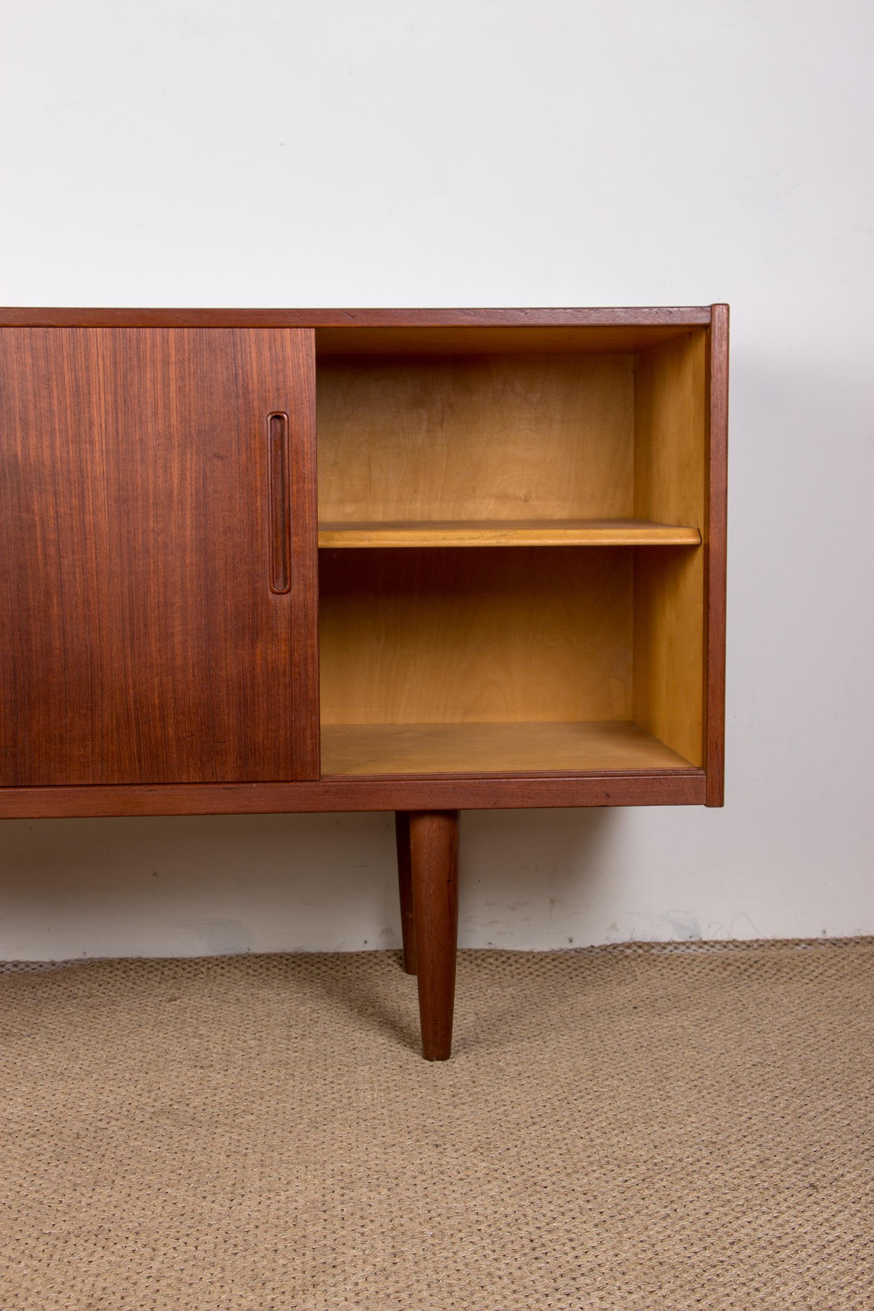 Large Swedish Teak Sideboard by Nils Jonsson for Hugo Troeds 1960 For Sale 9