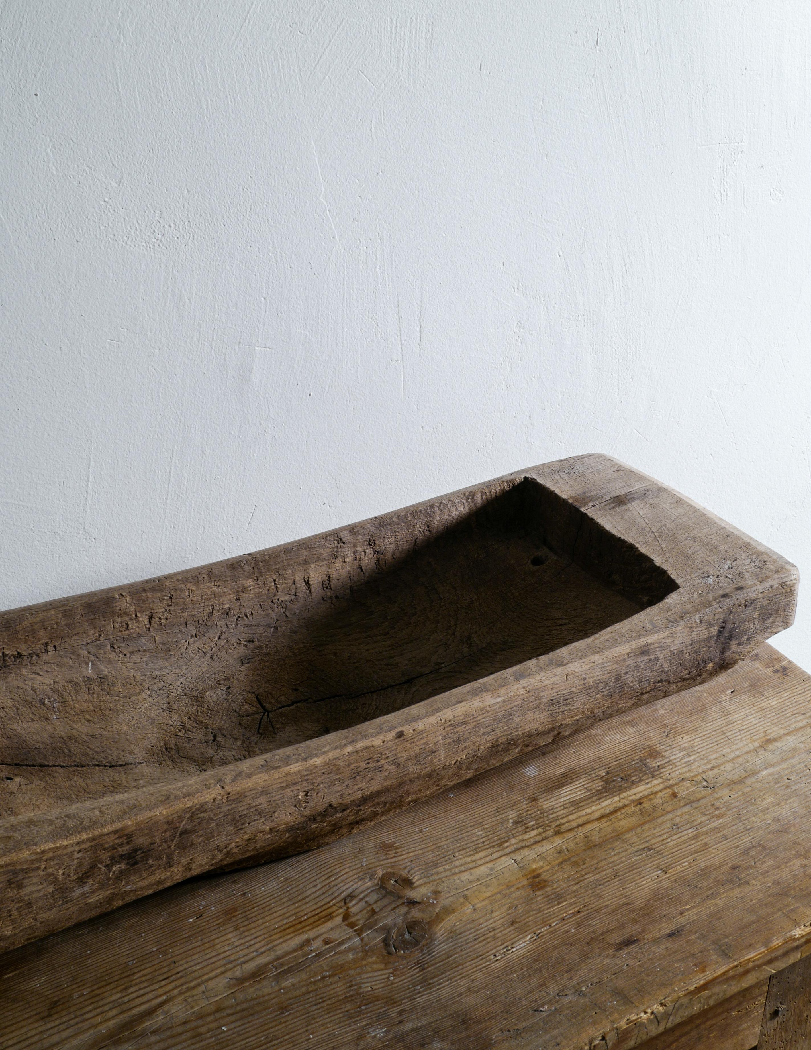 Large Swedish Wooden Tray in a Brutalist Style of Solid Oak Produced, Late 1800s In Good Condition In Stockholm, SE