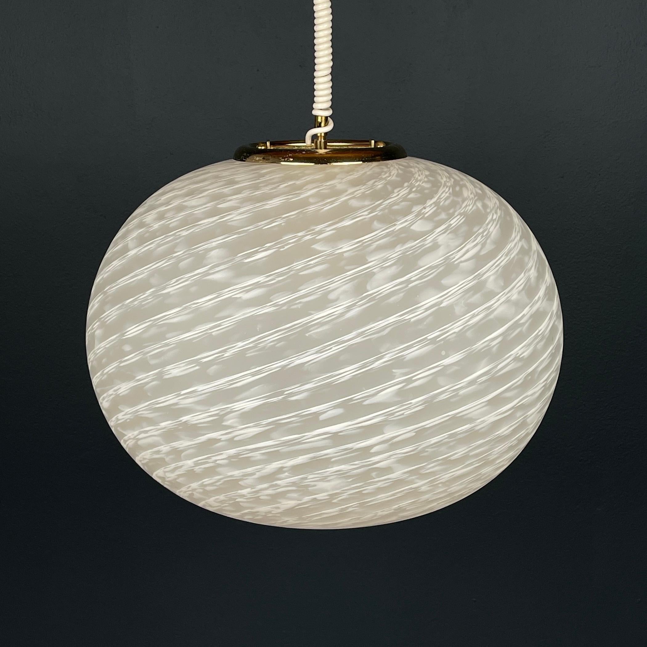 Italian Large swirl murano glass pendant lamp Vetri Murano Italy 1970s  For Sale