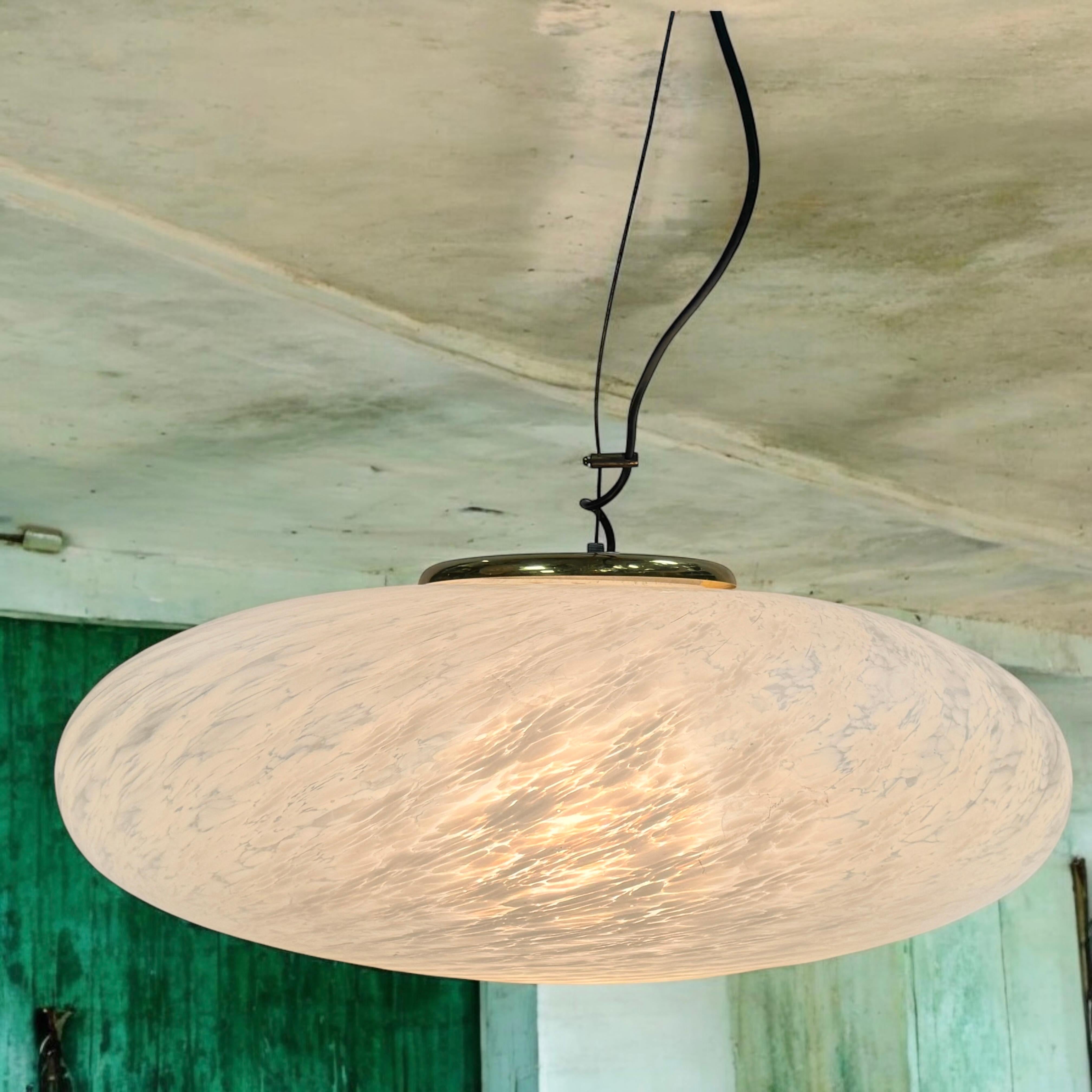 Colgante grande de cristal de Murano en forma de remolino OVNI Vetri Murano Italia Años 70 en venta 8