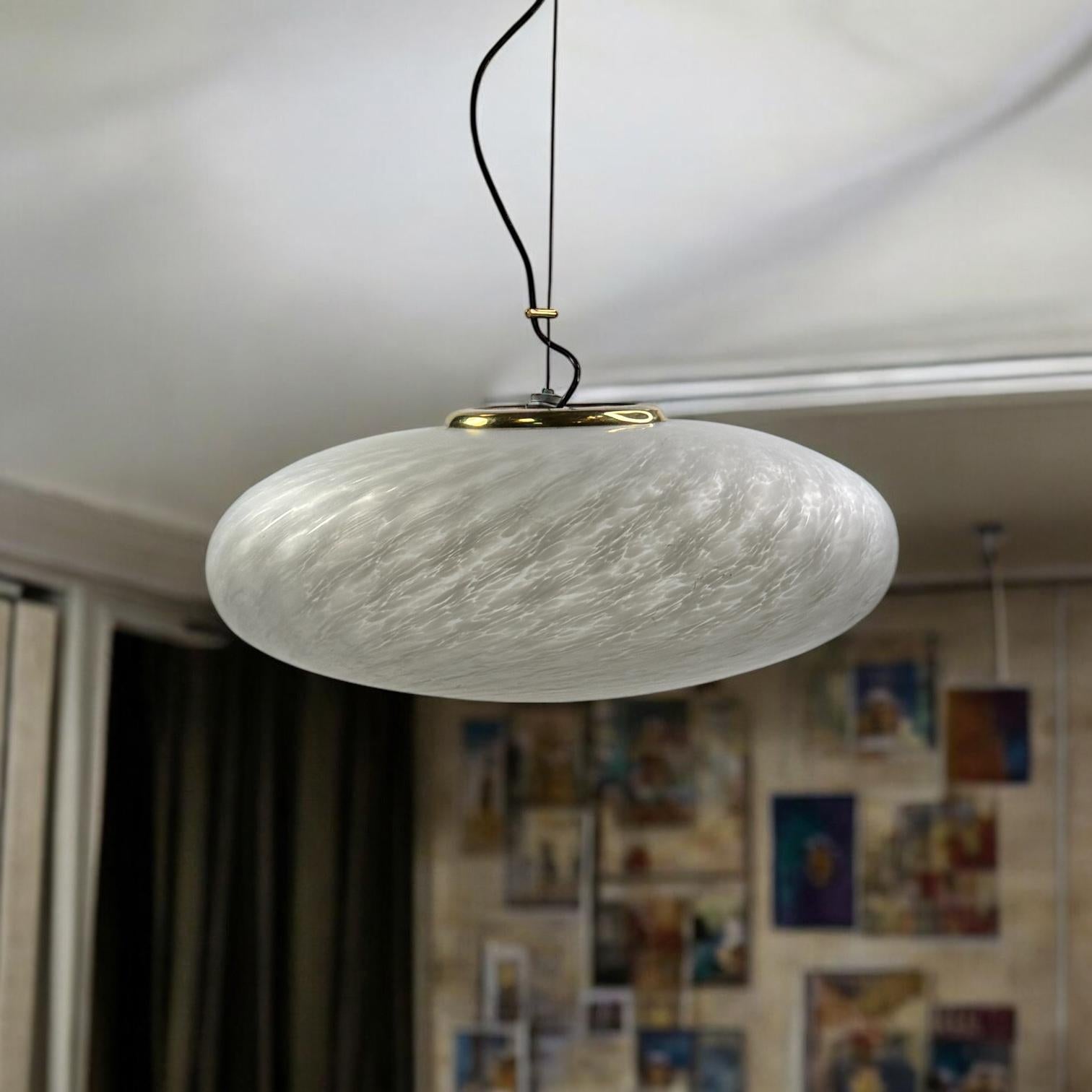 Colgante grande de cristal de Murano en forma de remolino OVNI Vetri Murano Italia Años 70 en venta 9