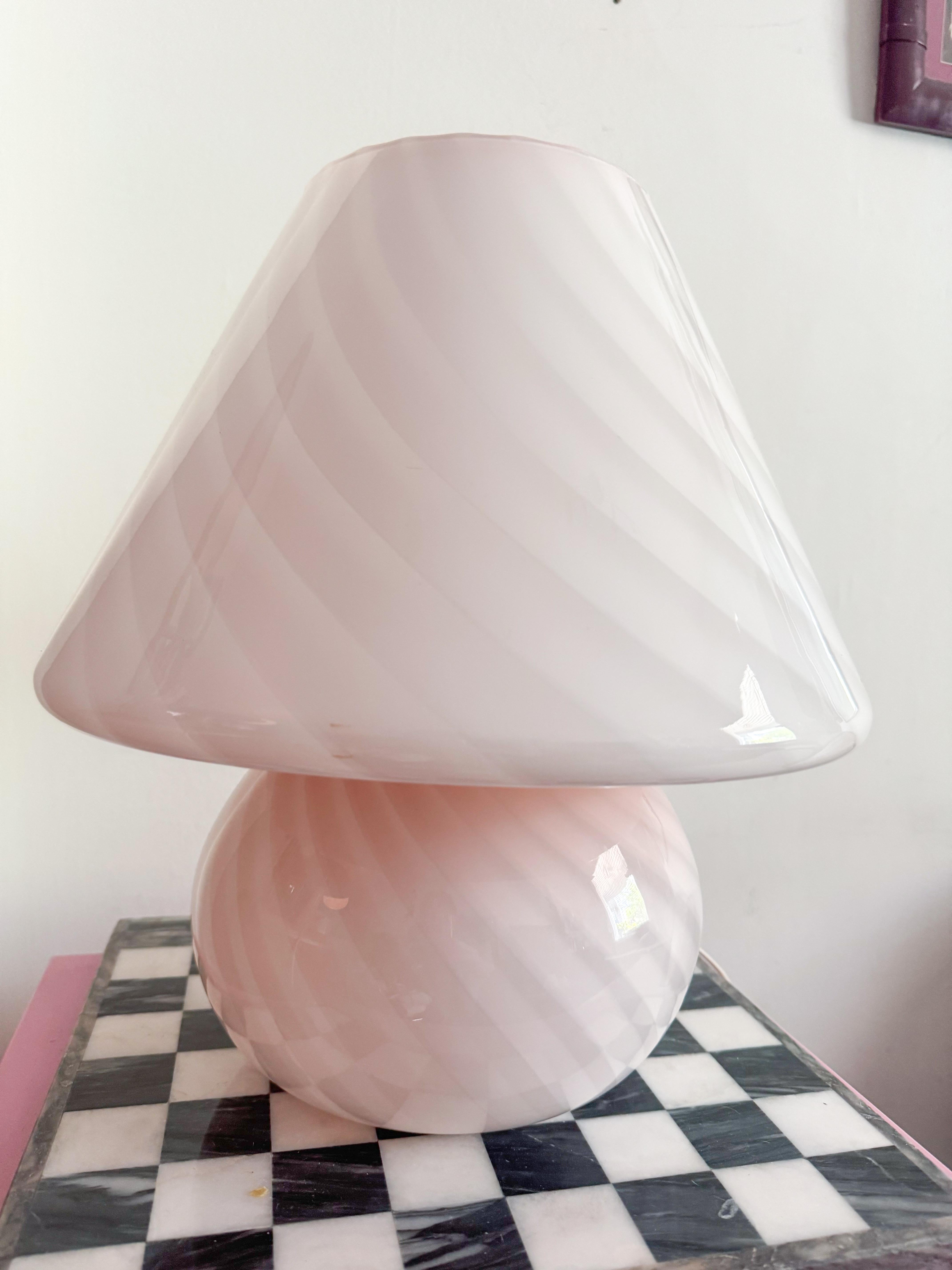Lámpara grande de cristal soplado a mano de Murano Fungi rosa, años 70 Italia siglo XX en venta