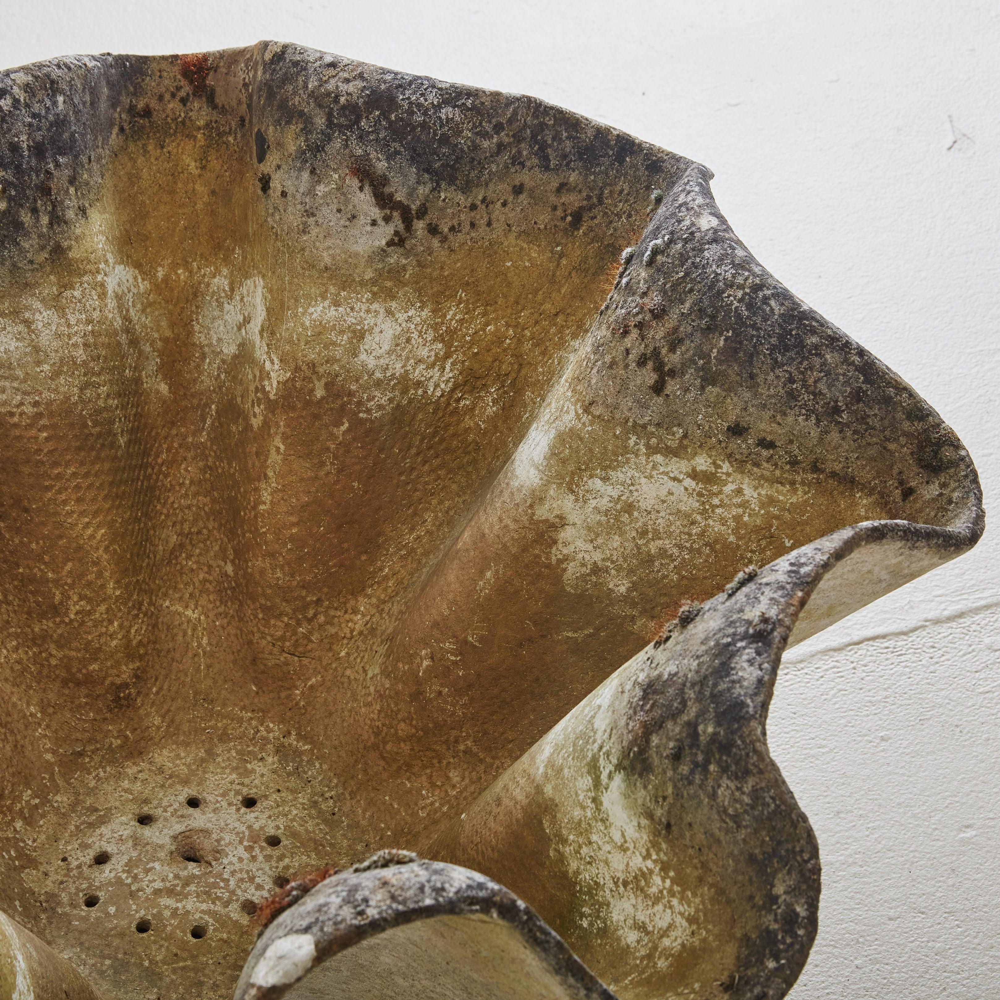 Large Swiss Squiggle Edge Concrete Planter by Willy Guhl, 1960s For Sale 2