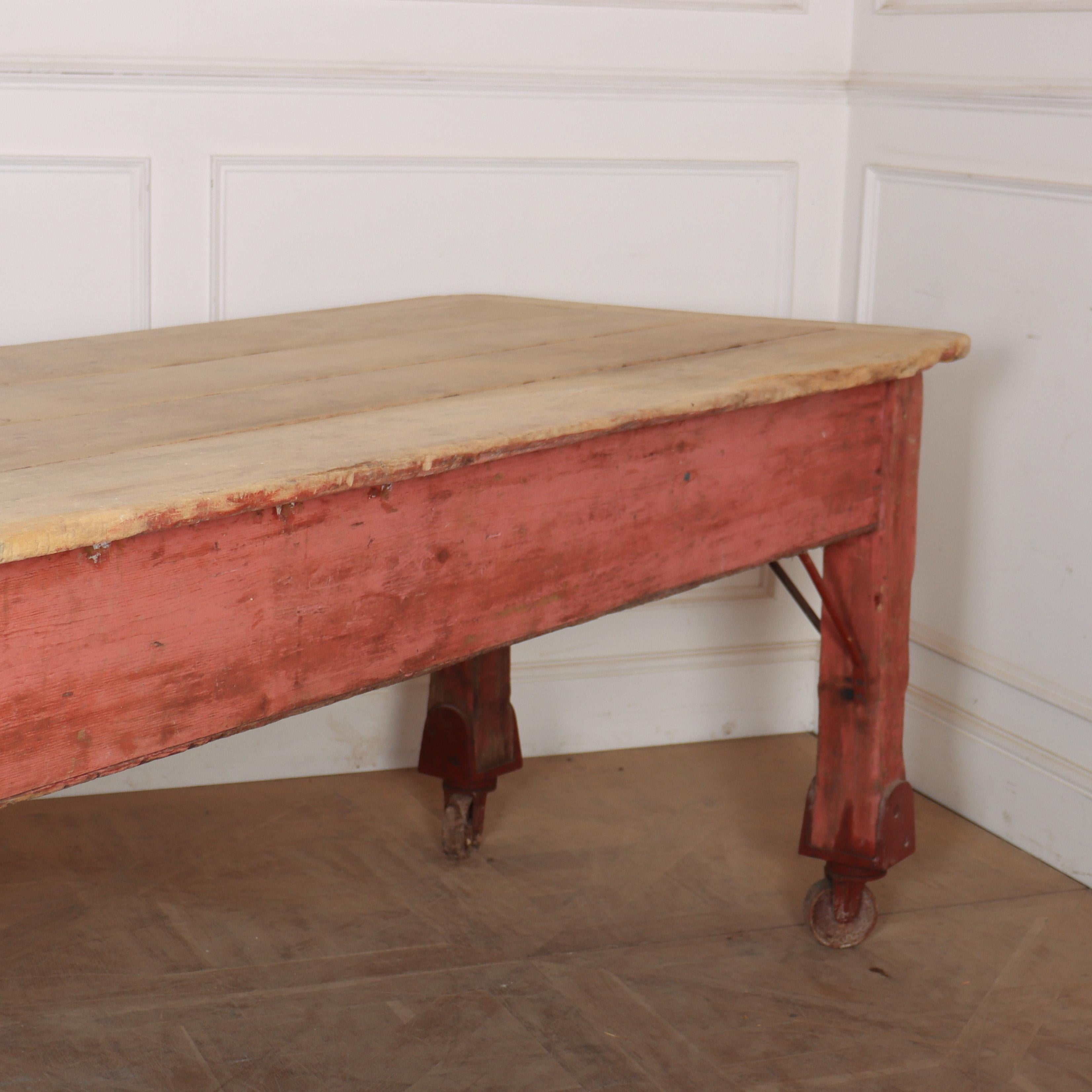 English Large Sycamore Topped Preparation Table For Sale