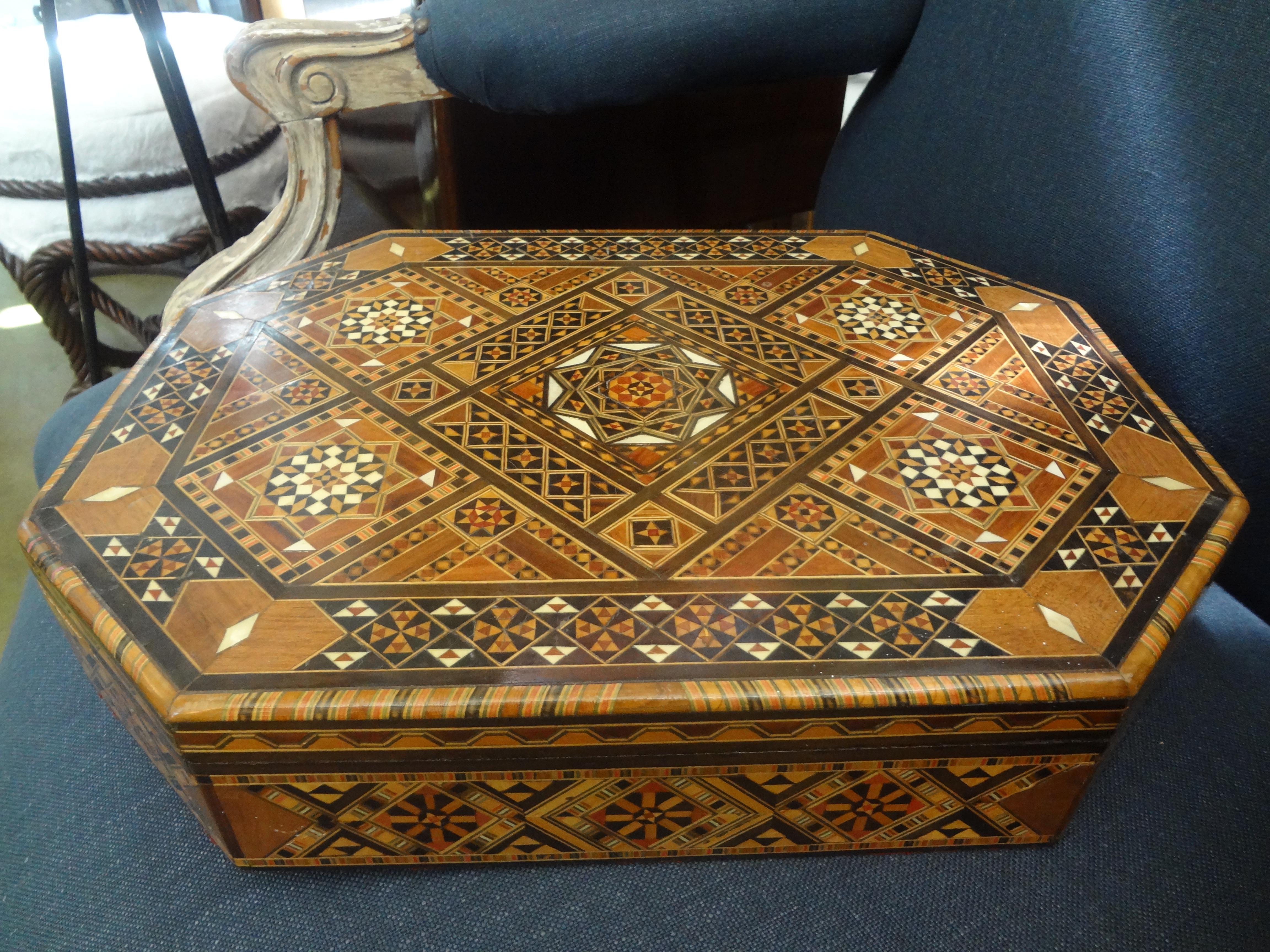Large Moroccan or Middle Eastern Octagonal Box with Inlaid Mother of Pearl 1